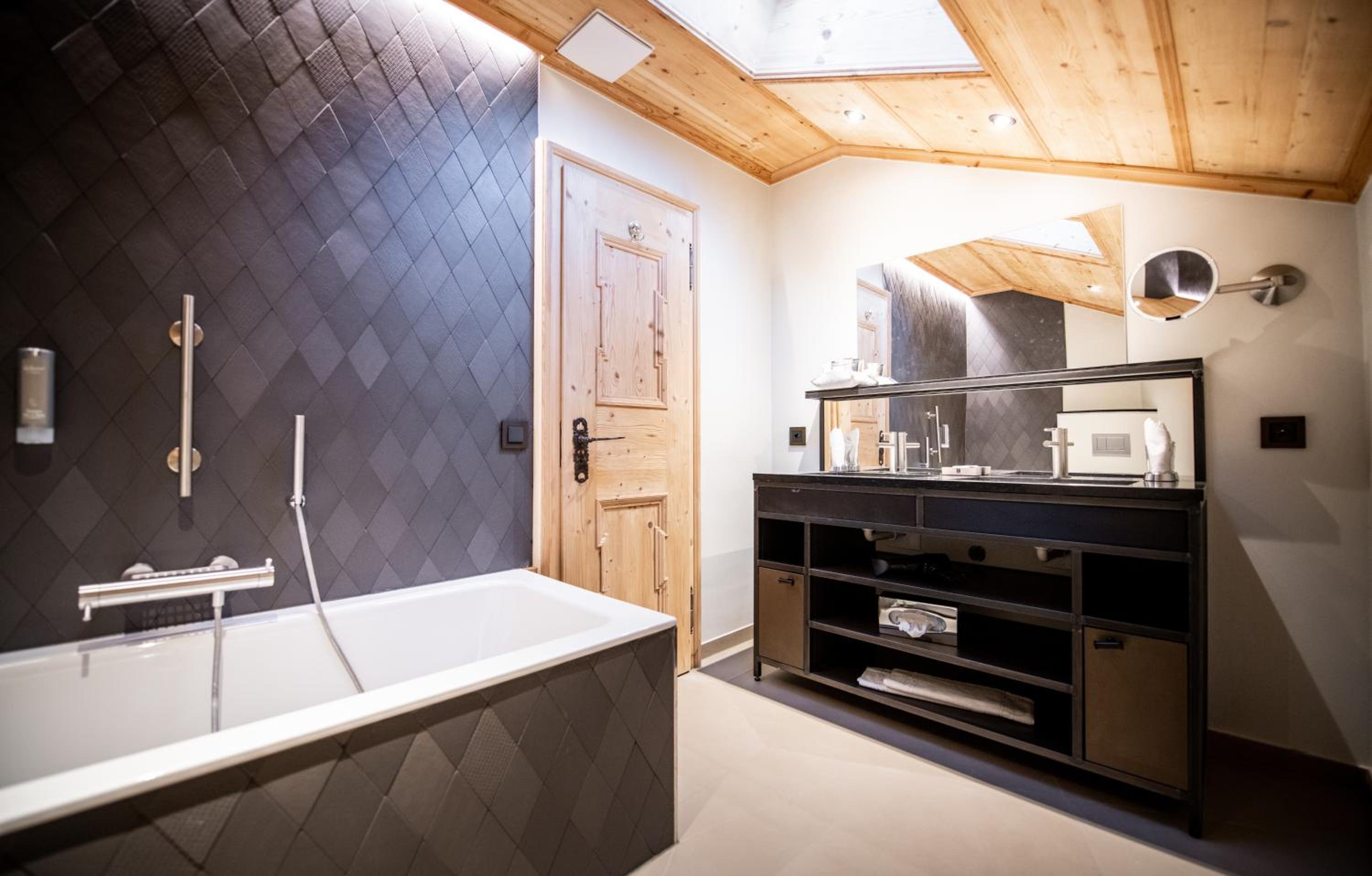 Matterhorn Suite - Photo 2