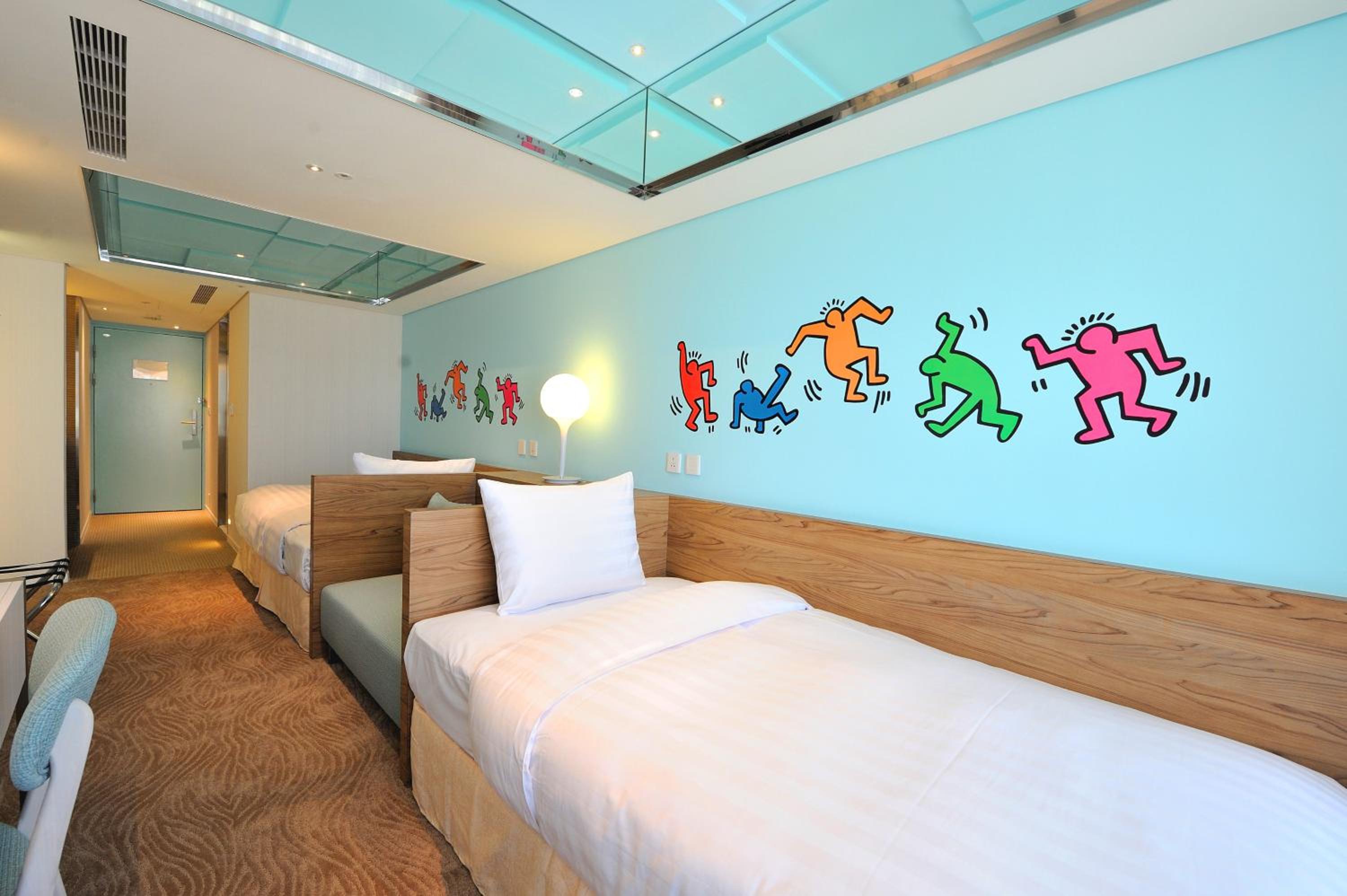 Superior Twin Room with City View