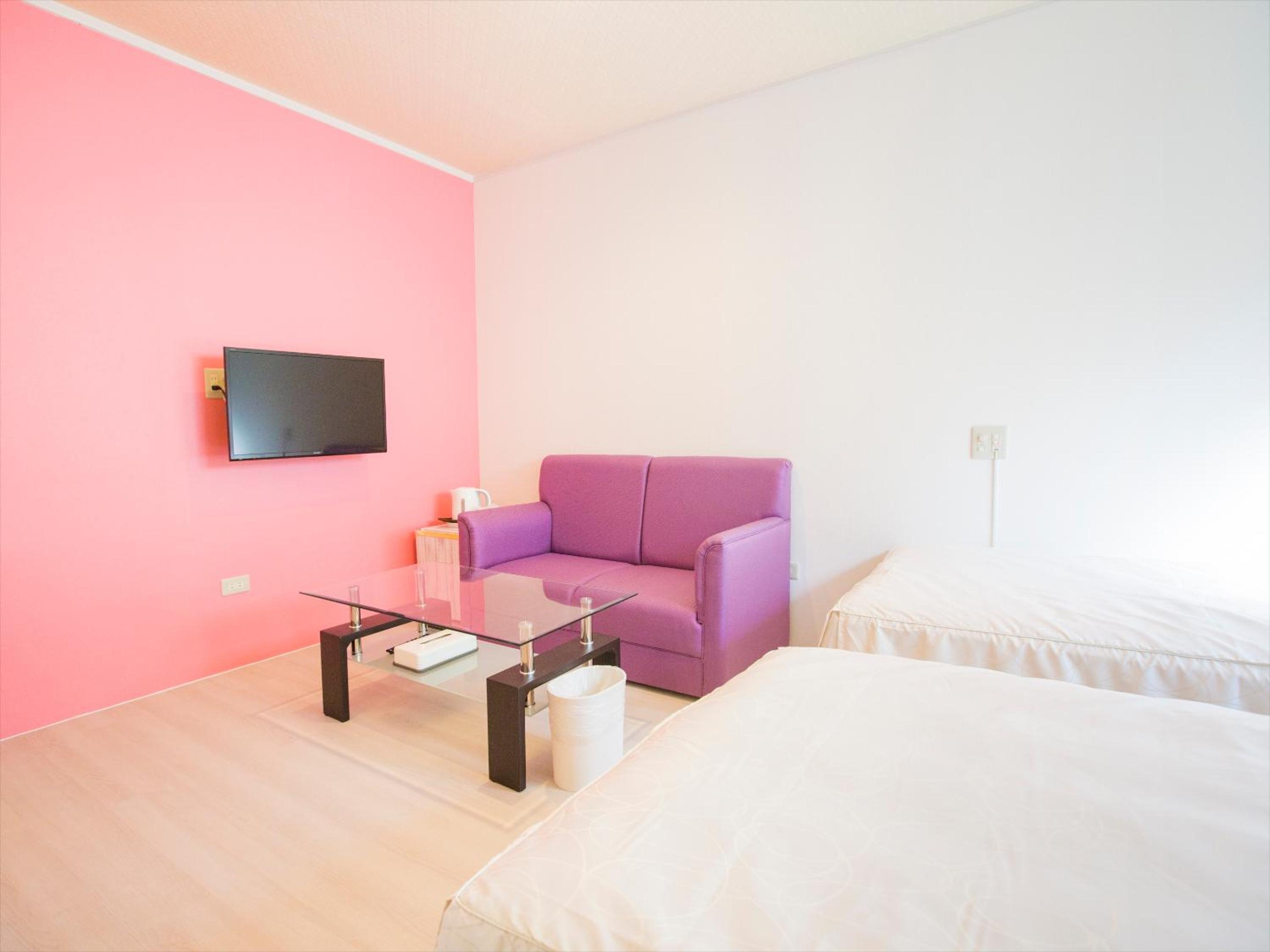 Standard Twin Room - Photo 18
