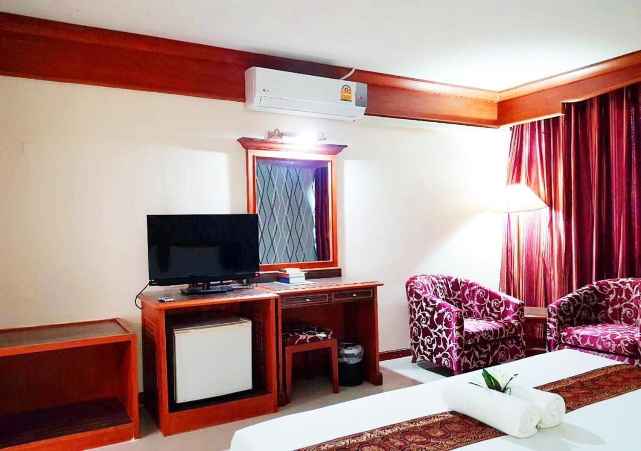 Superior King Room photo 2