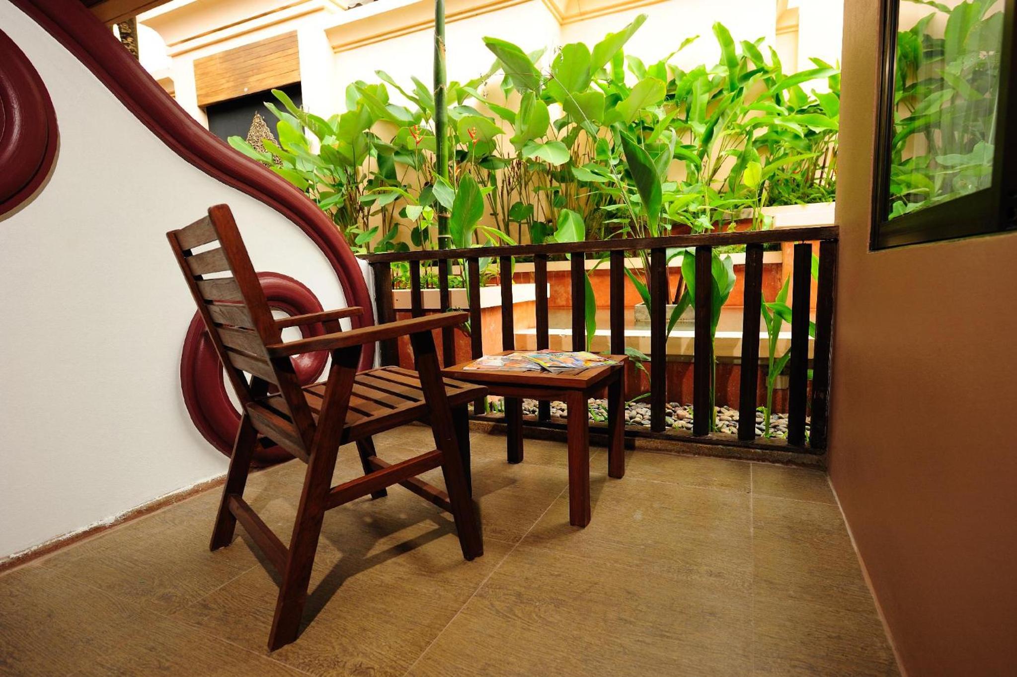 Deluxe Double or Twin Room - Photo 5
