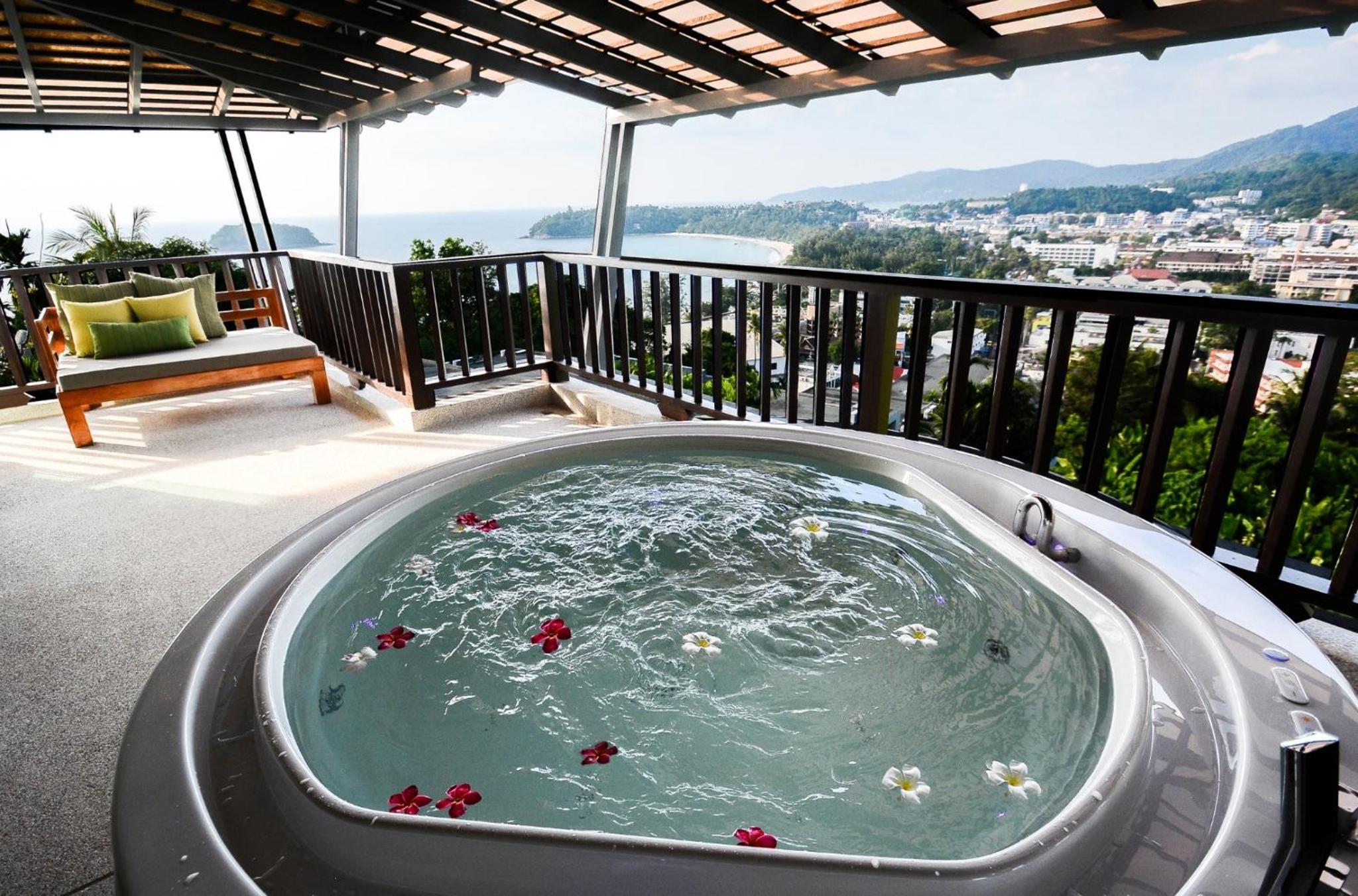 Suite with Sea View - Photo 4