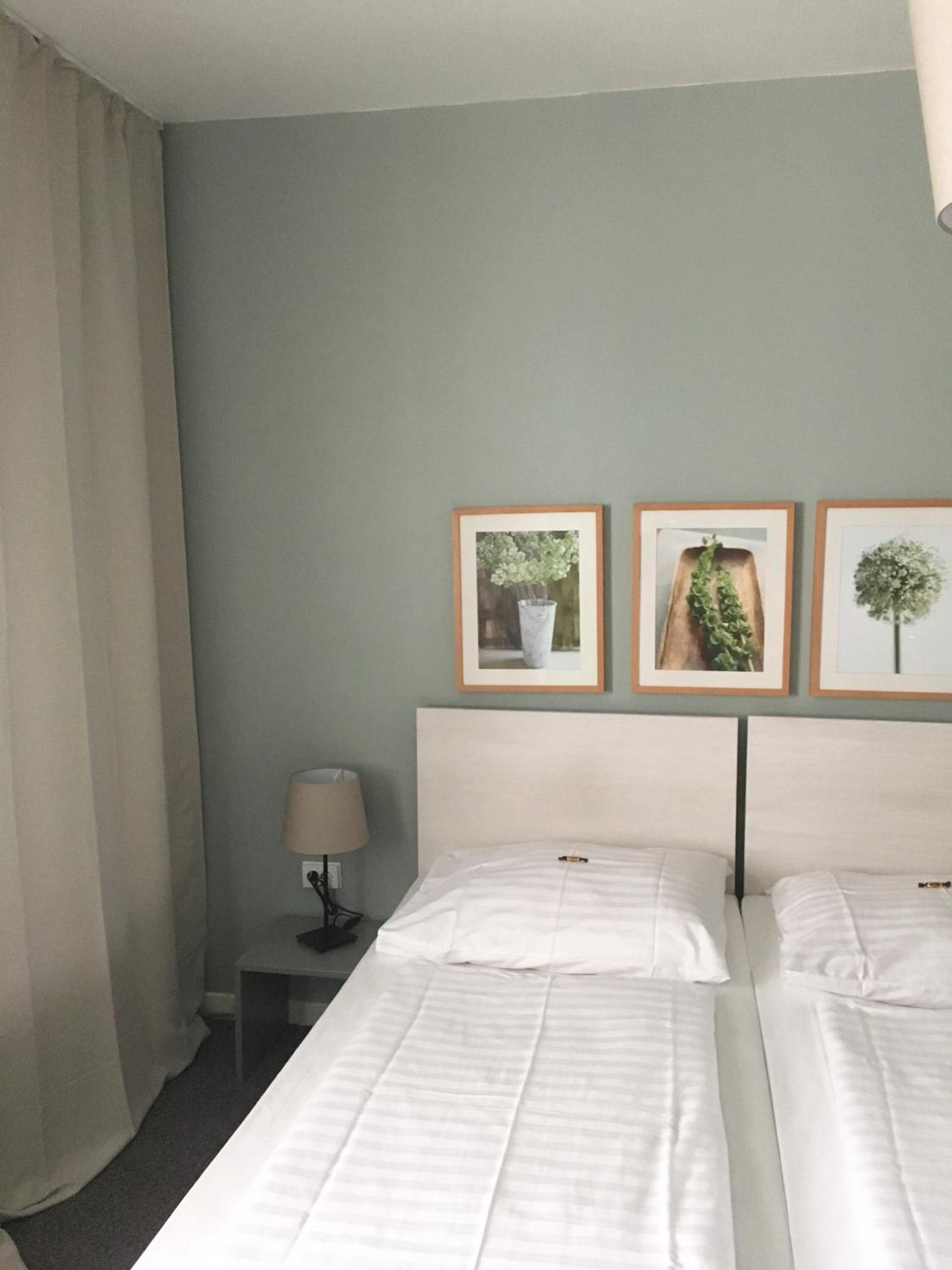 Double Room - Photo 5