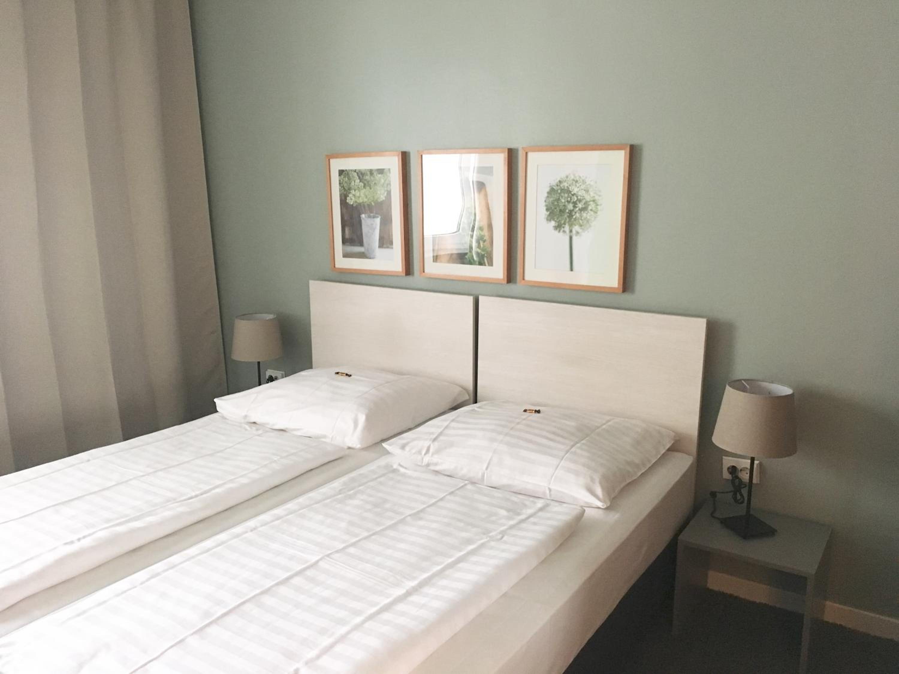 Double Room - Photo 6