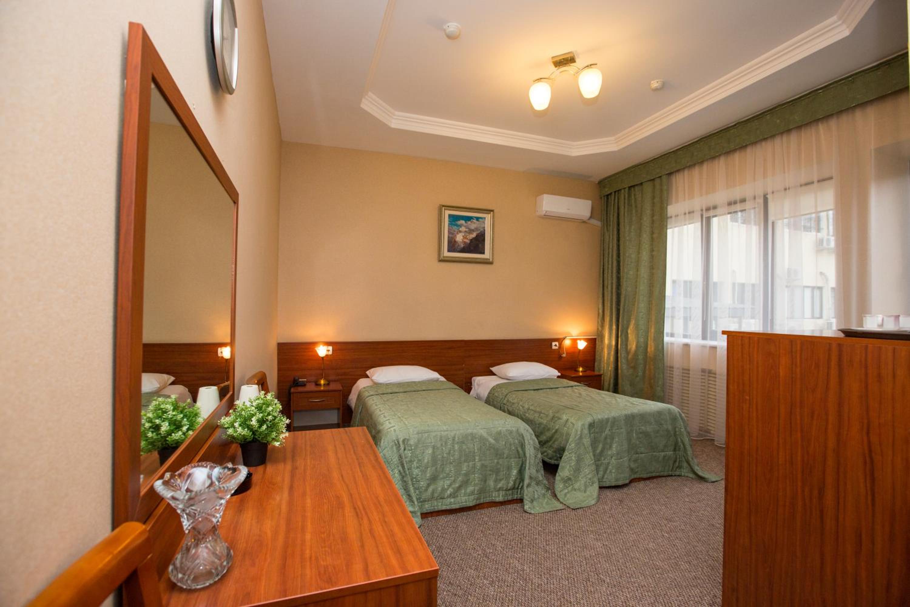 Twin Room - Photo 1