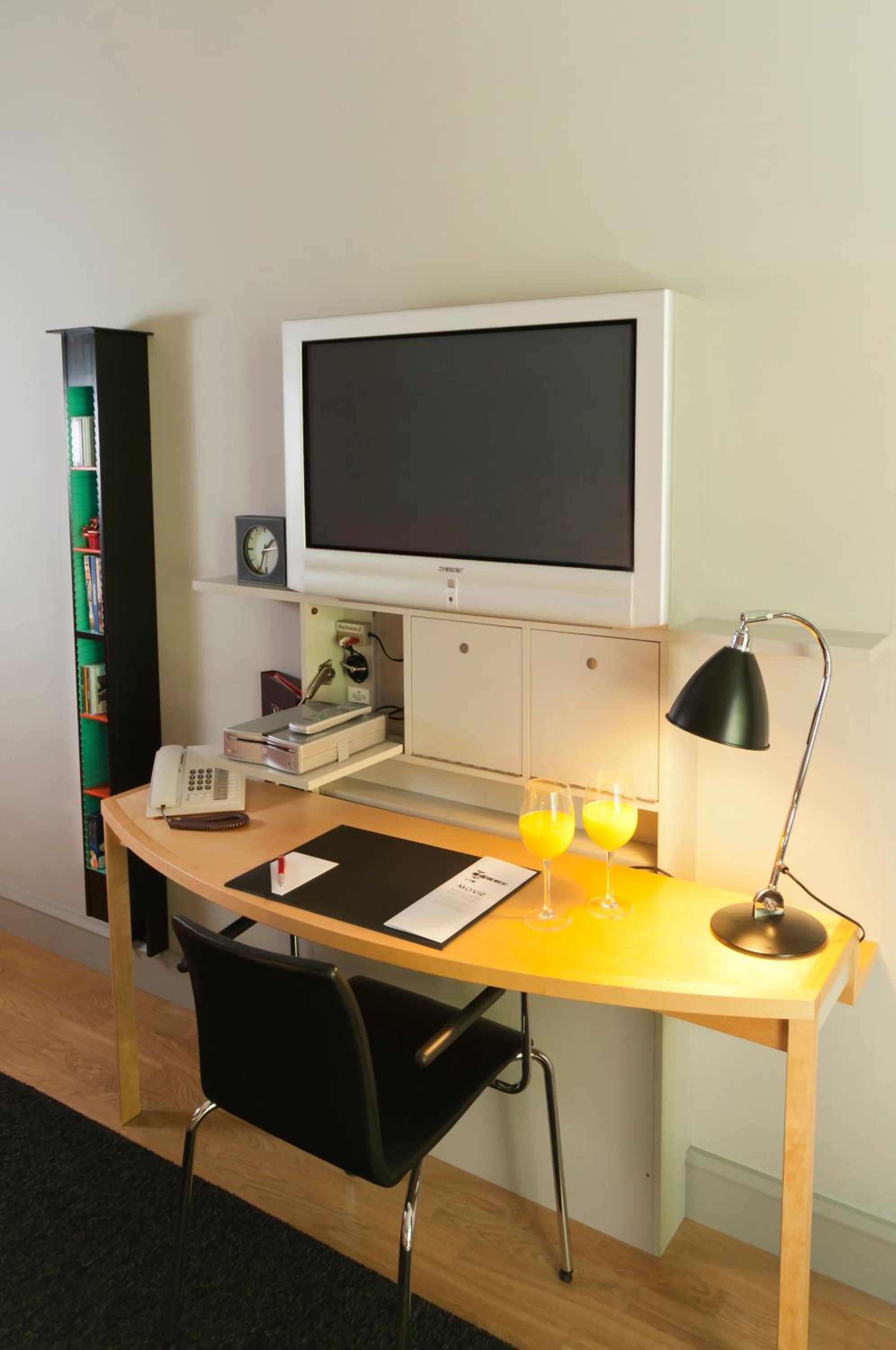 Superior Double or Twin Room - Photo 13