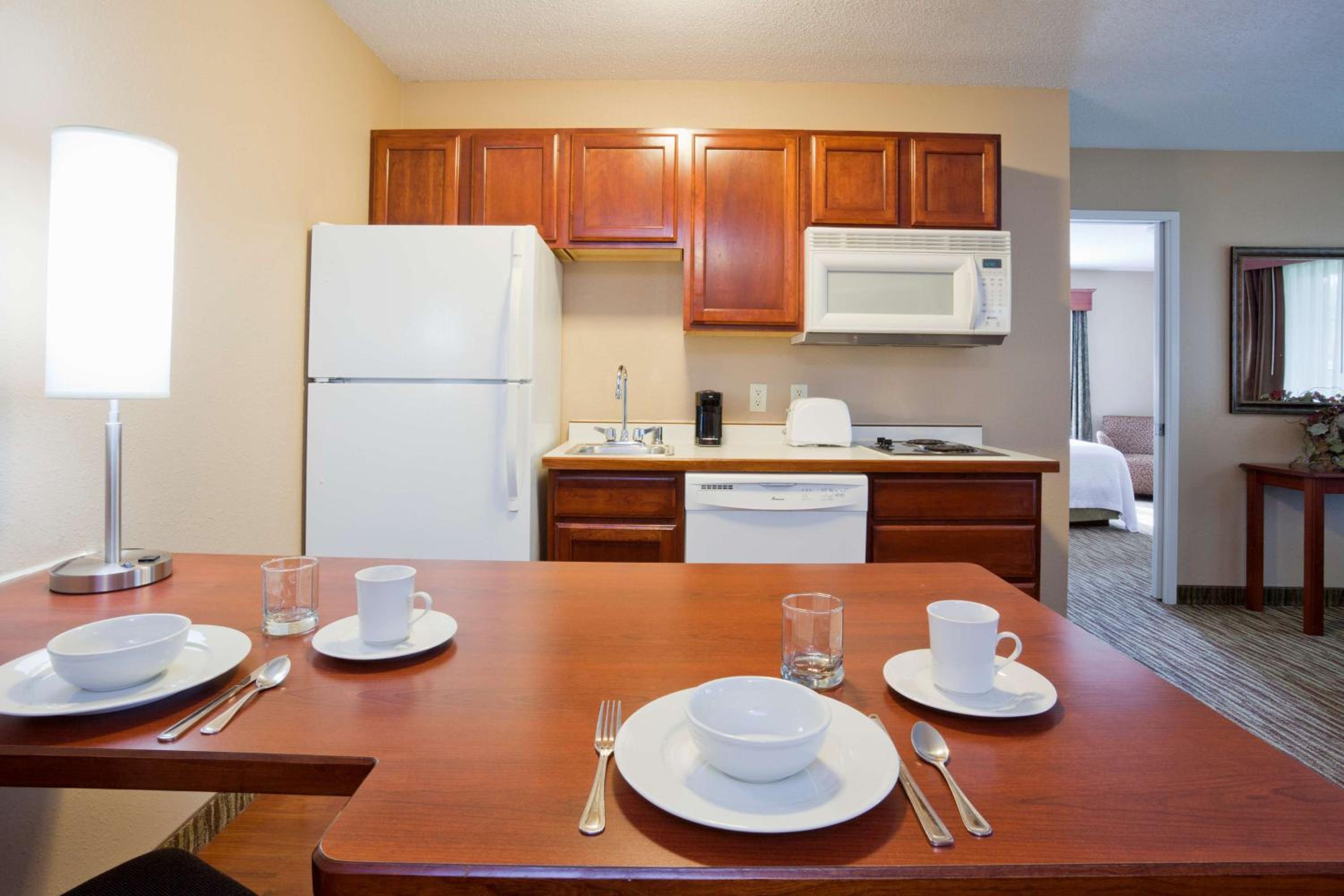 Suite - Photo 4