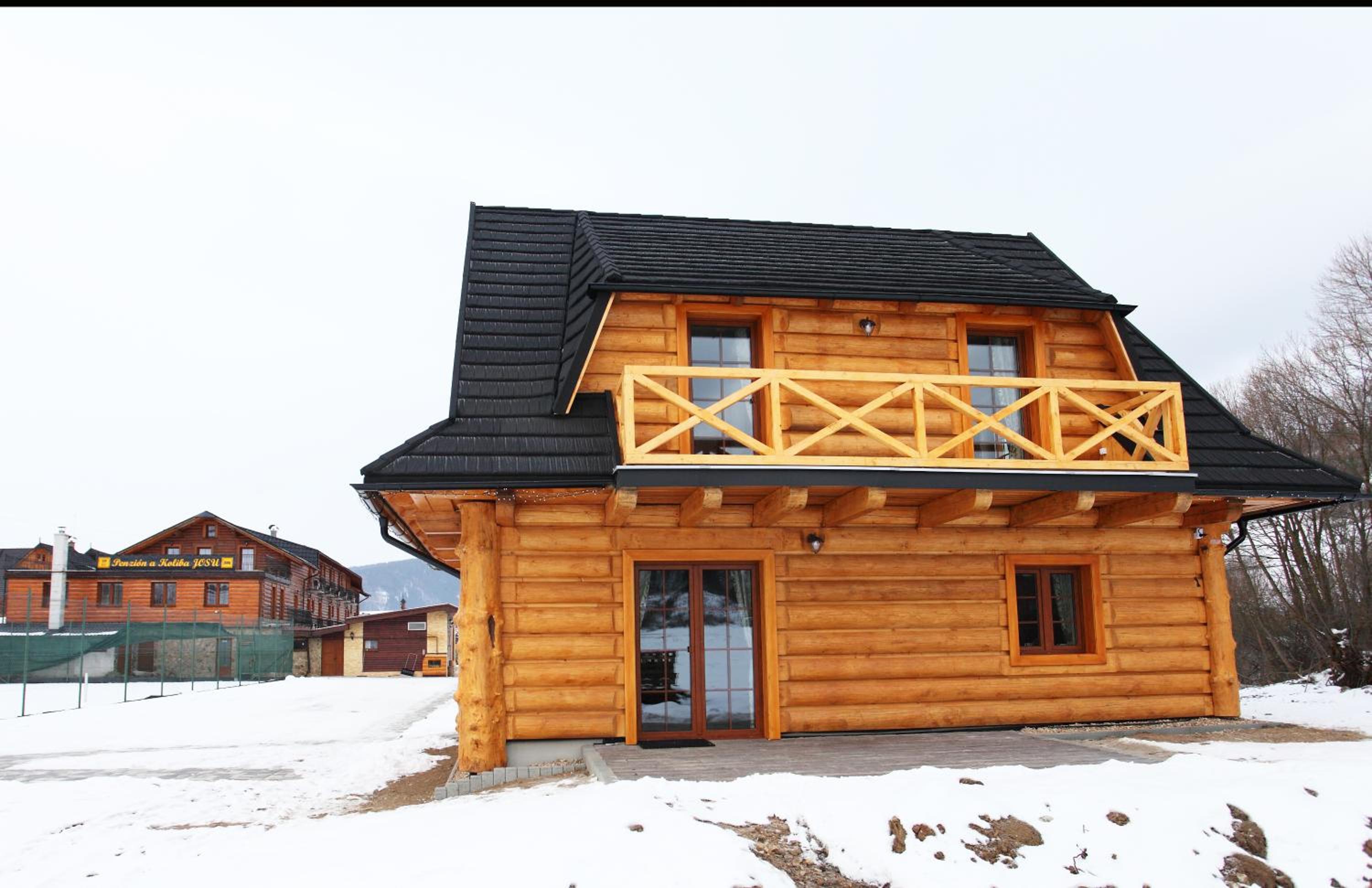 Two-Bedroom House photo 3
