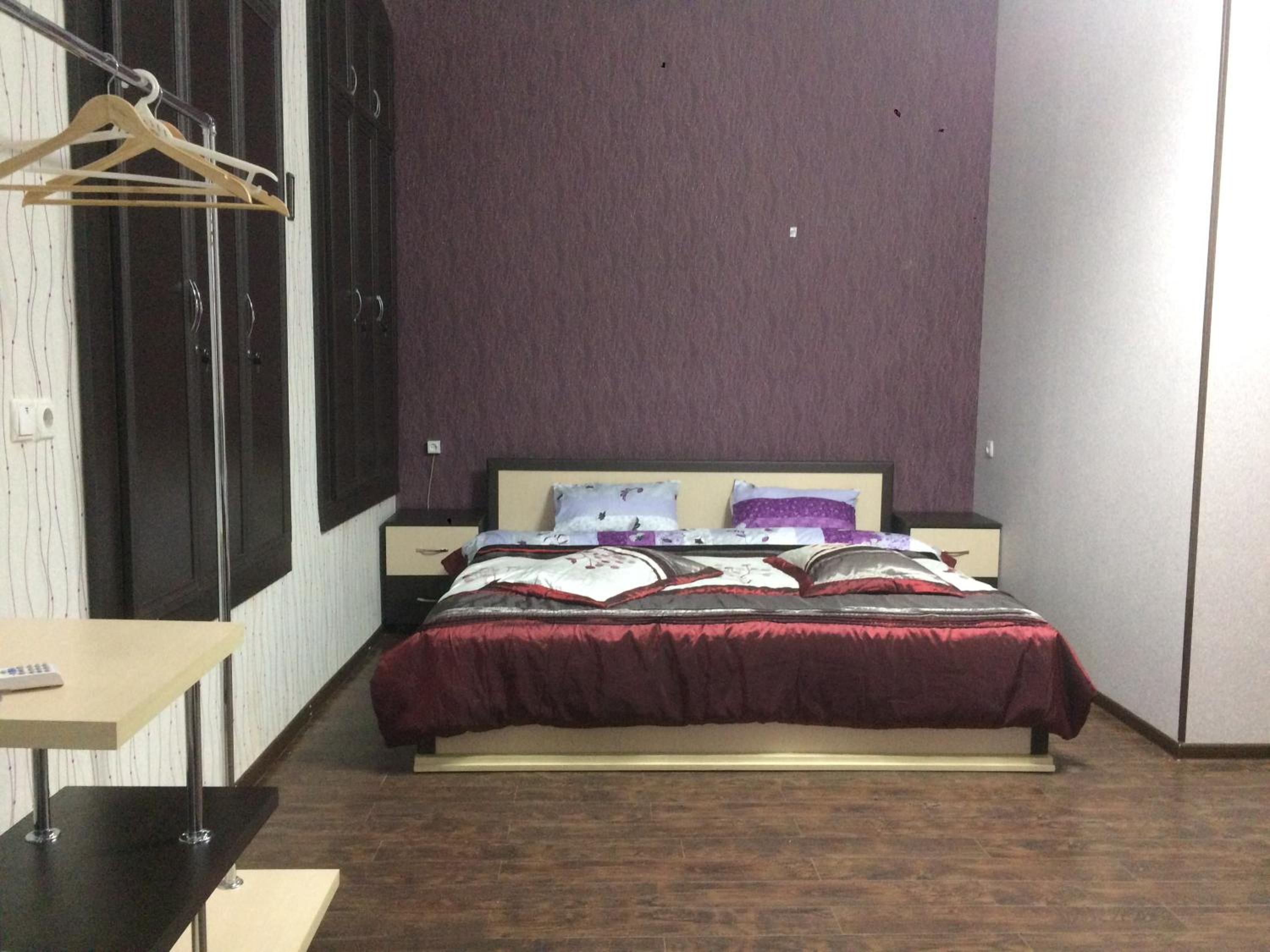 Large Double or Twin Room photo 1