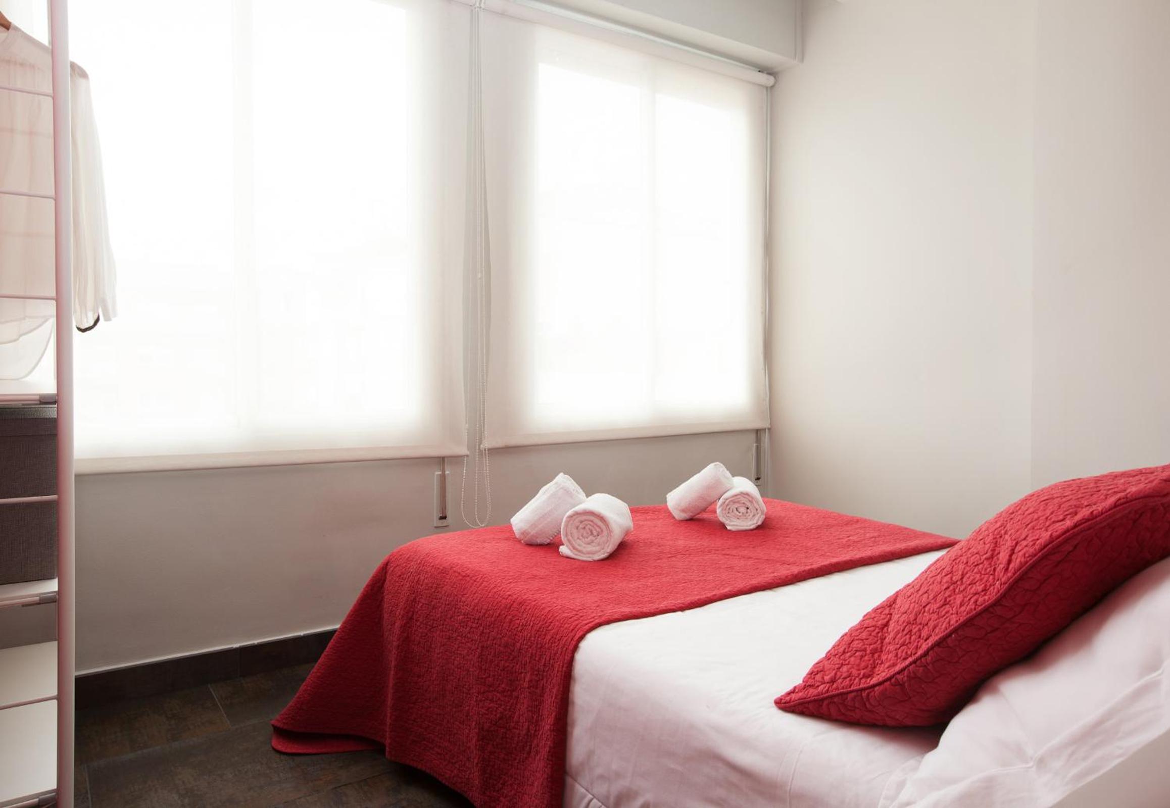 Studio Apartment photo 3