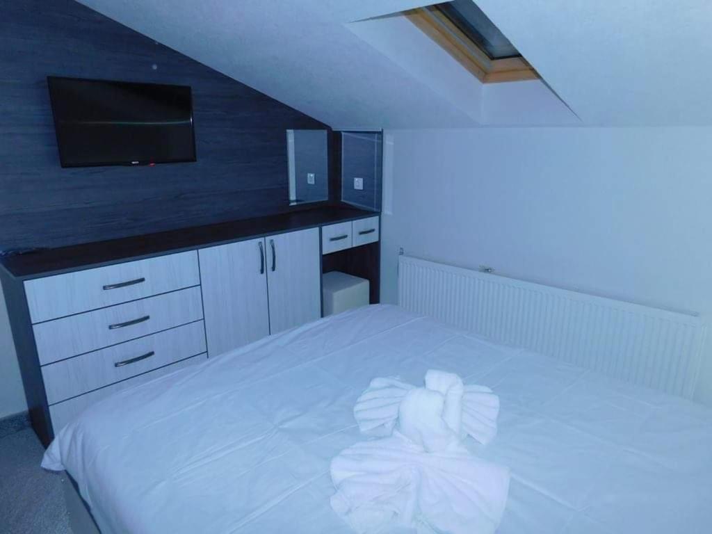 Apartment photo 3
