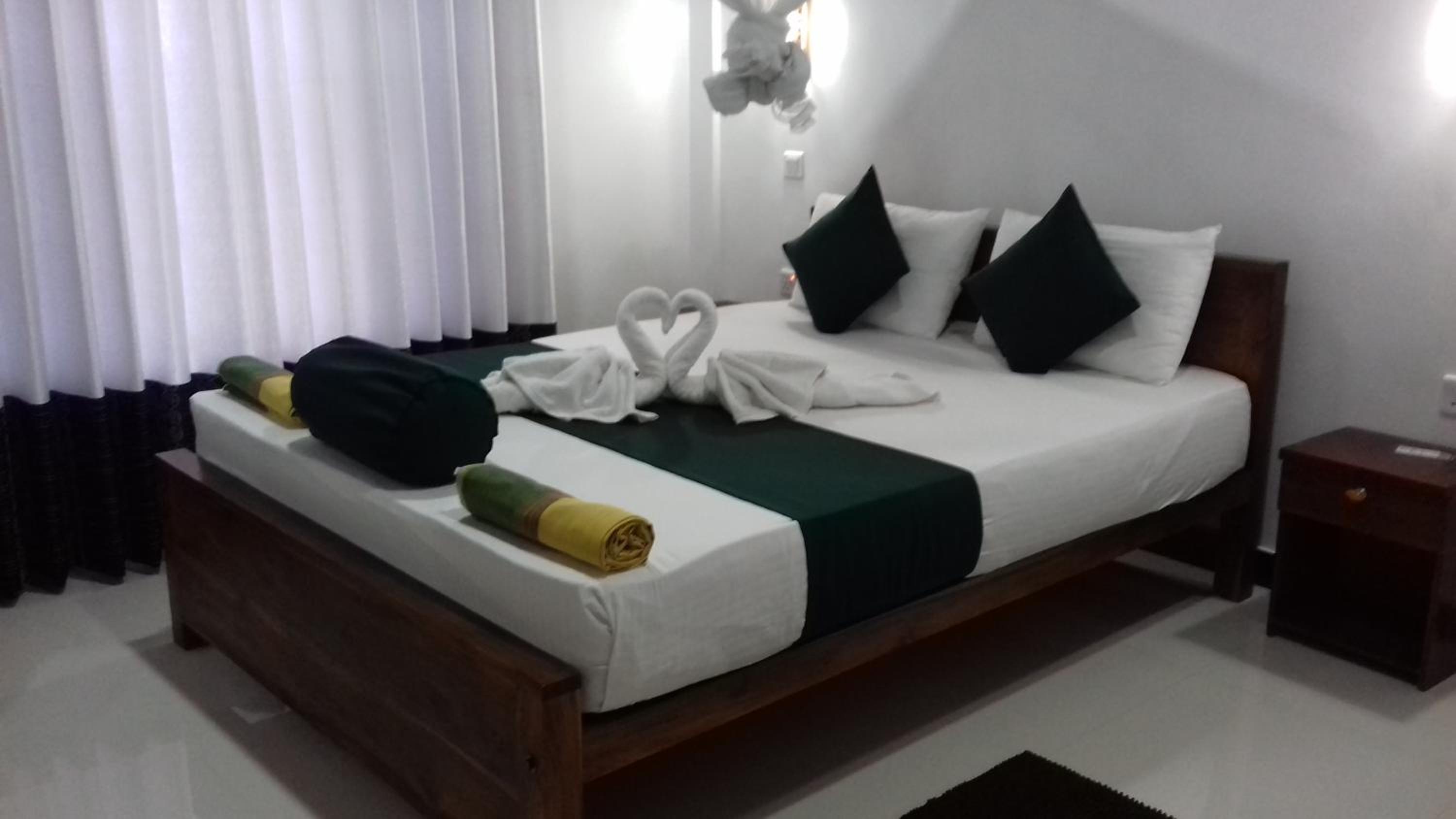 Deluxe Double Room photo 3