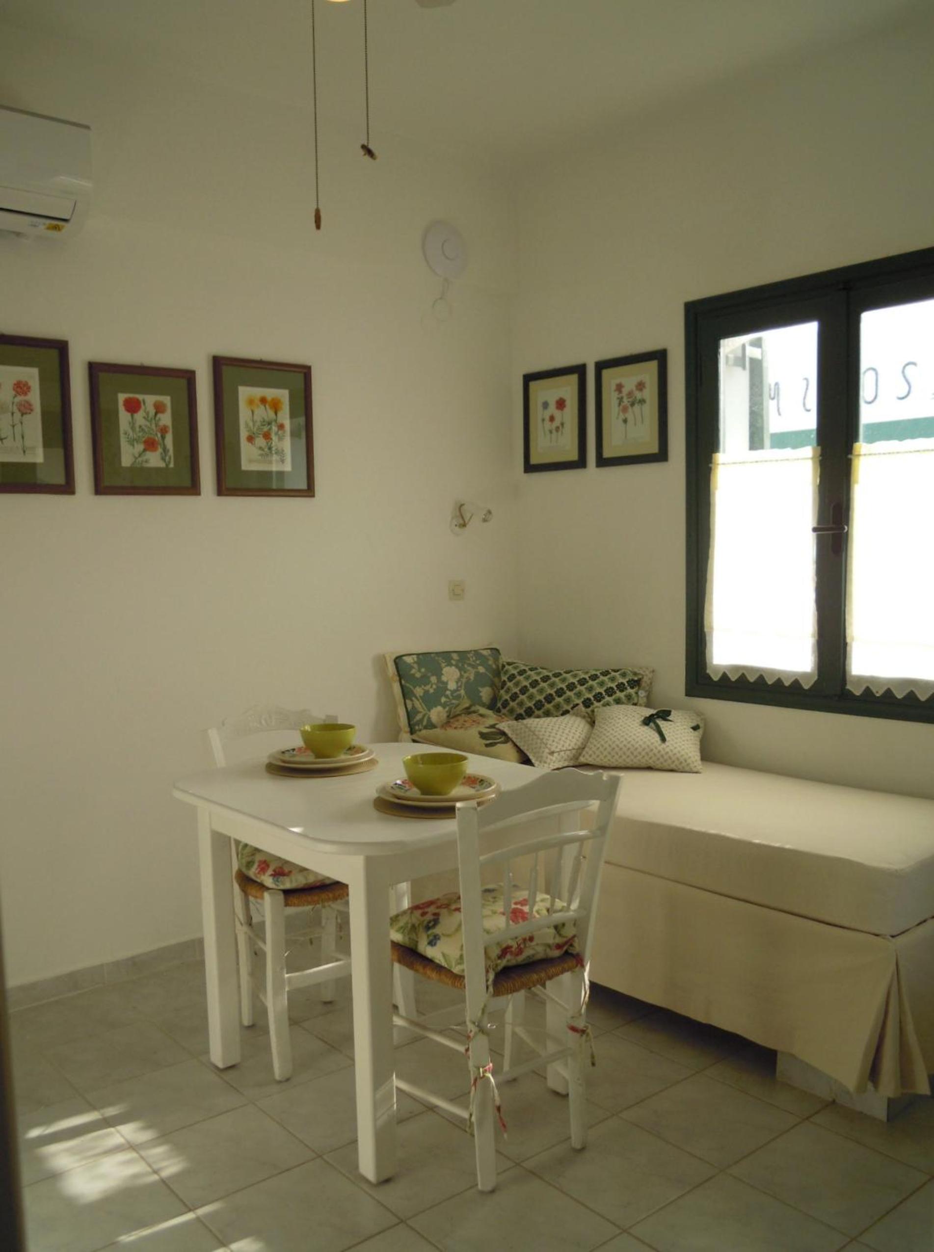 Superior Studio Apartment photo 2