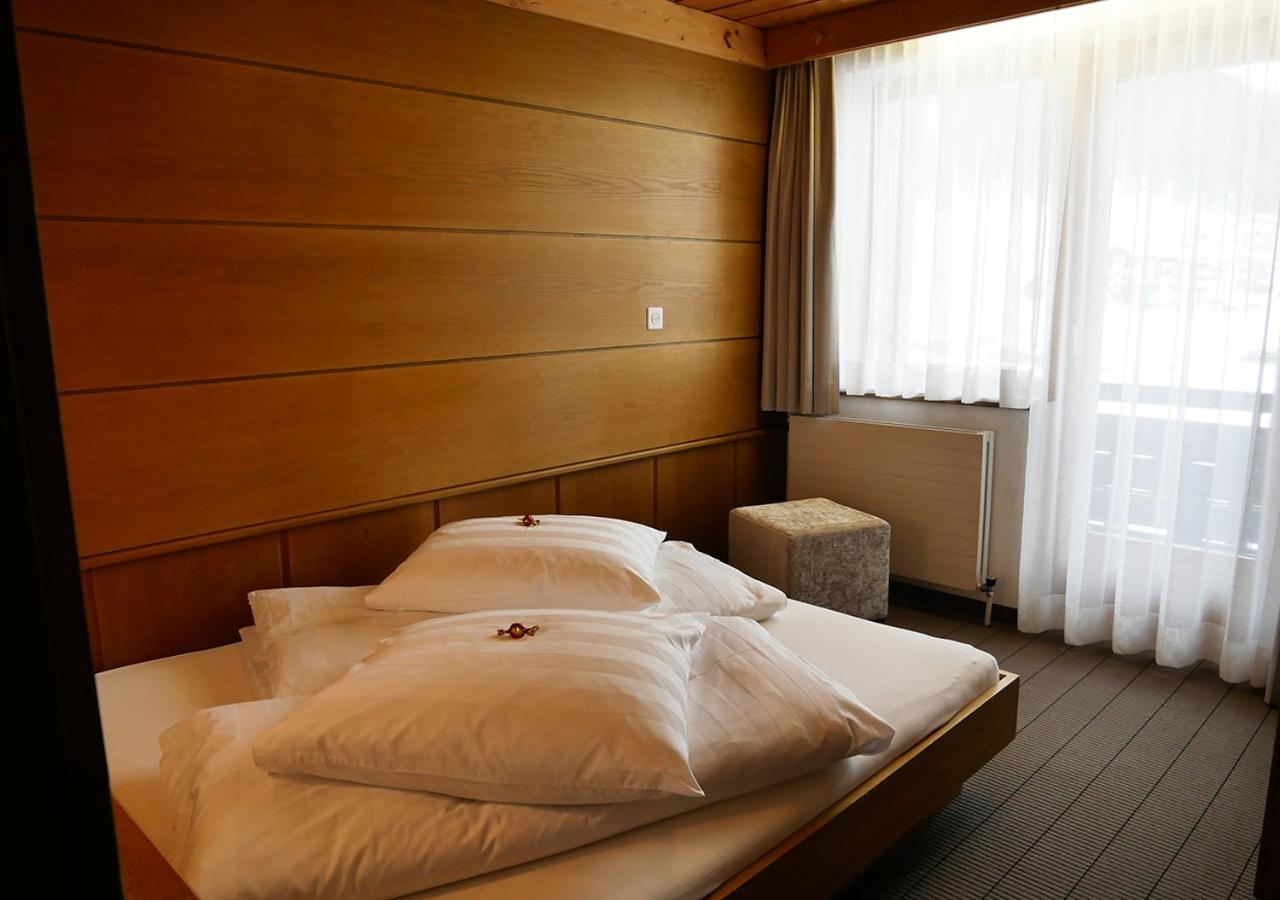 Small Double Room - Photo 3