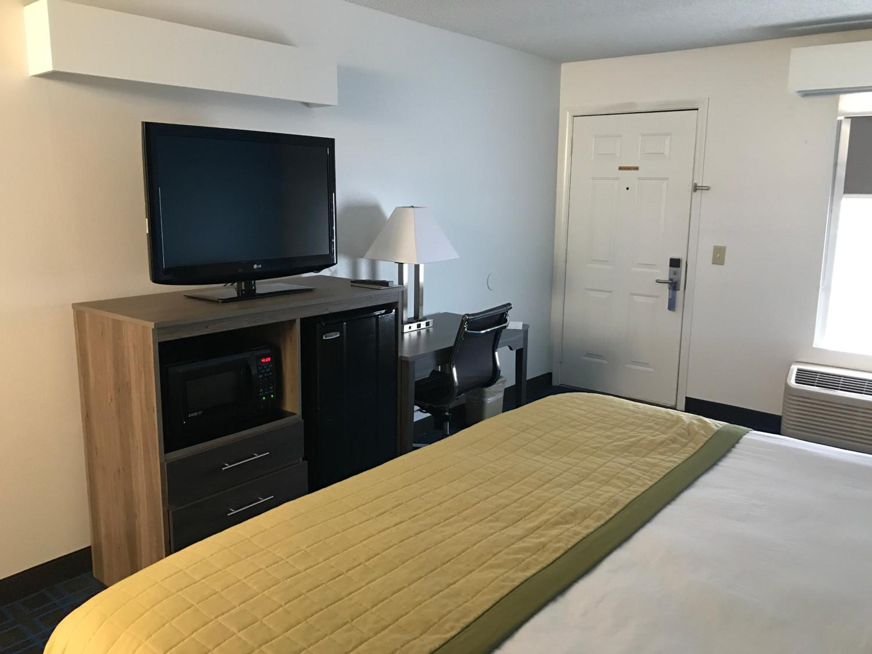 King Room - Disability Access/Non-Smoking - Photo 1