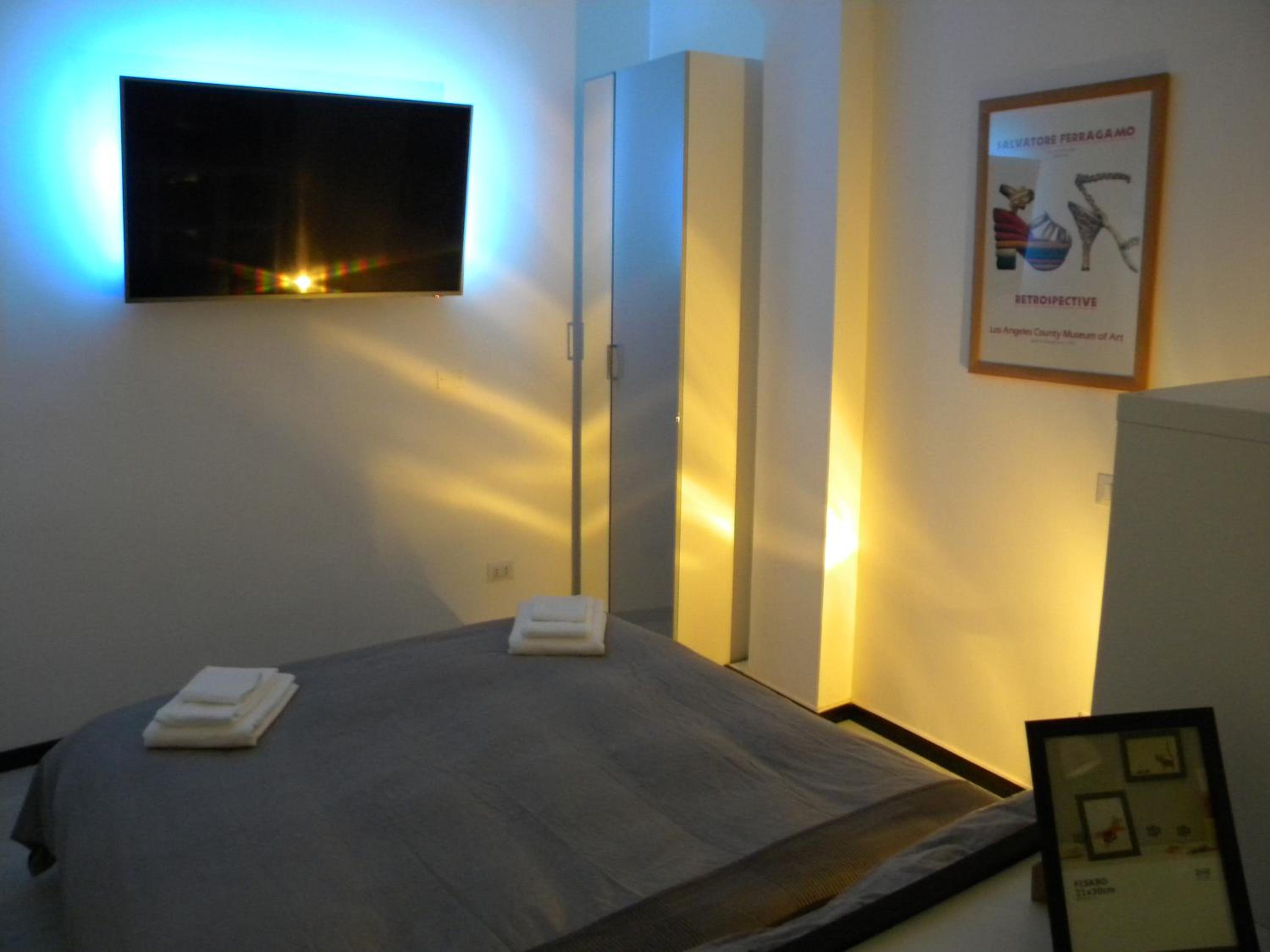 One-Bedroom Apartment - Photo 45