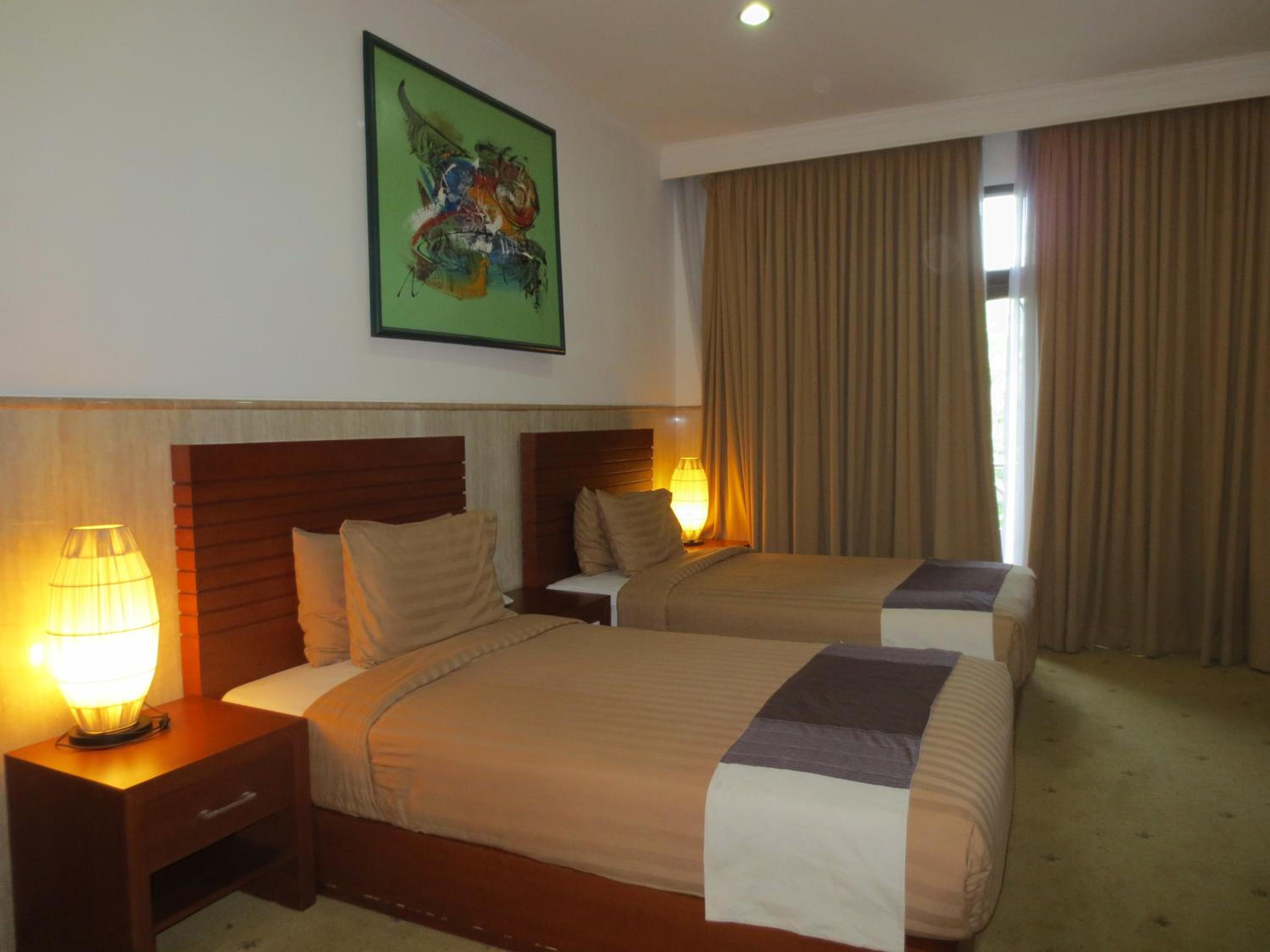 Superior Twin Room