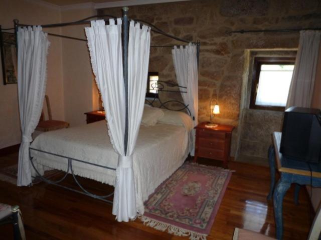 Double or Twin Room photo 2