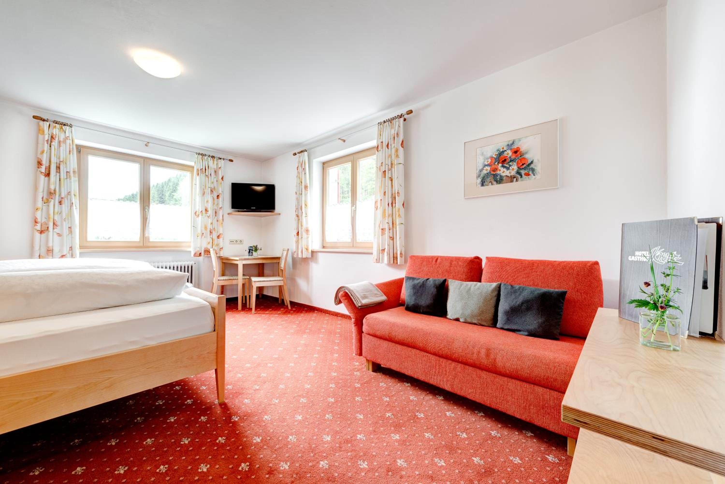 Double Room - Photo 4