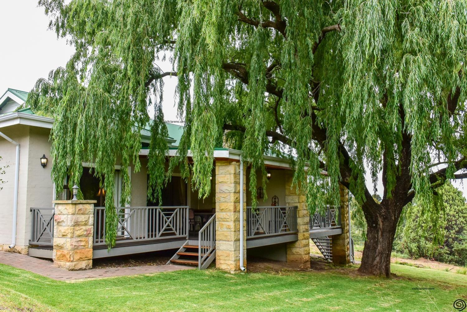 Villa photo 2