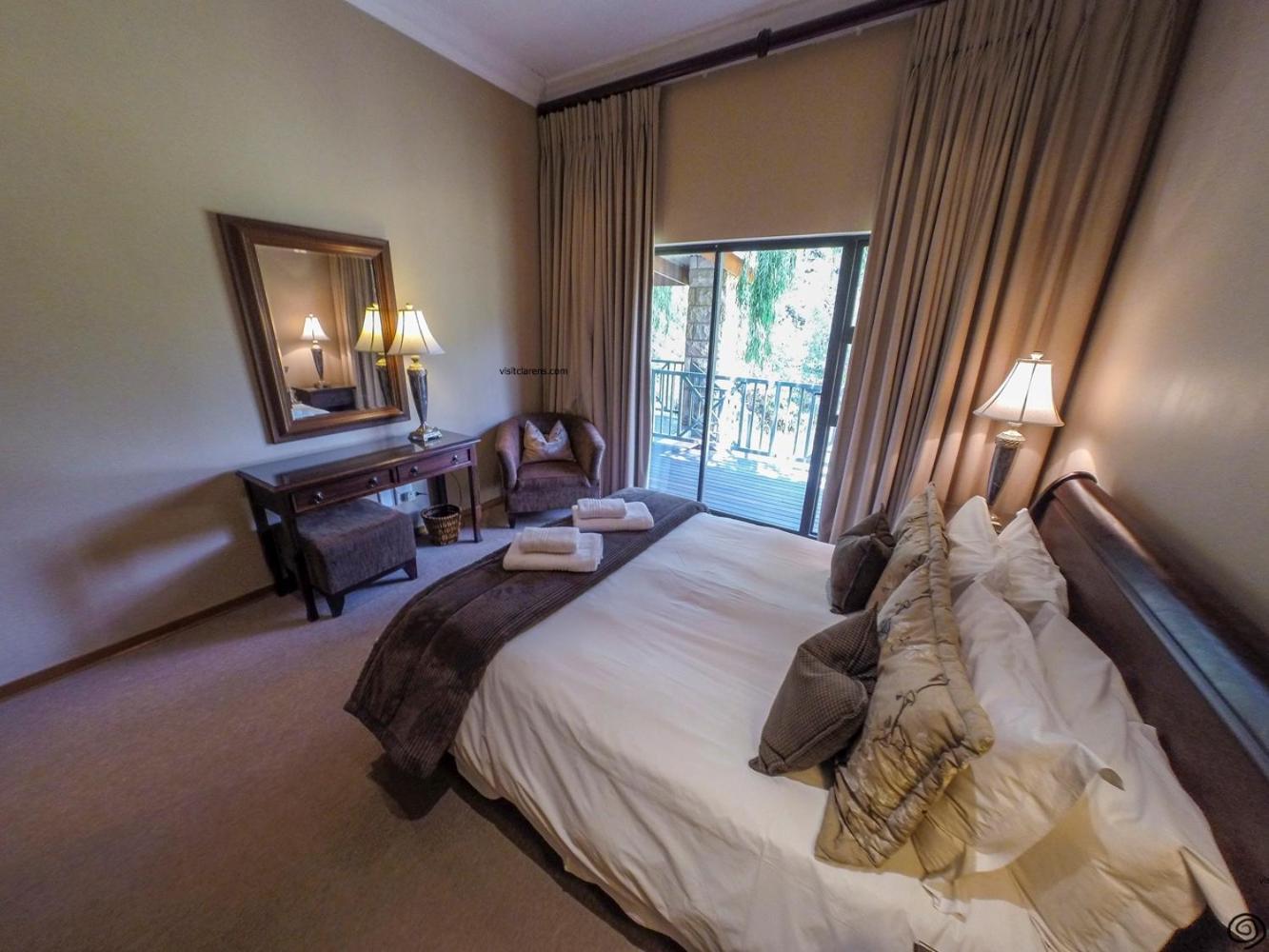 Villa photo 1