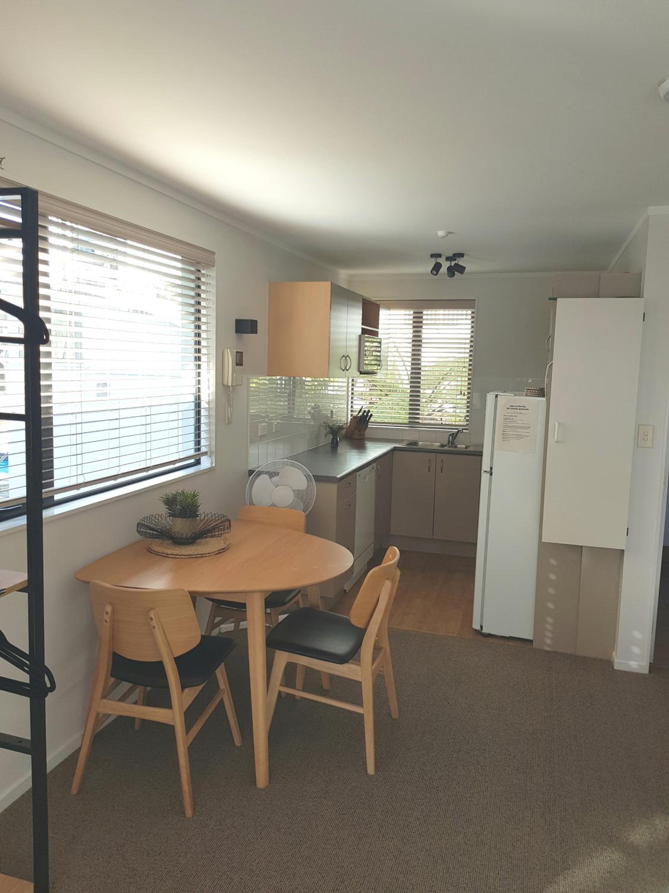Studio Apartment photo 3