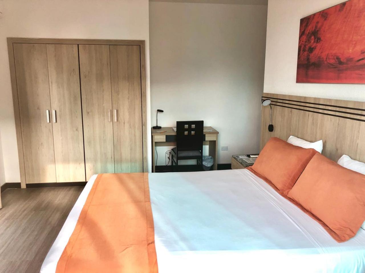 Deluxe Single Room photo 3