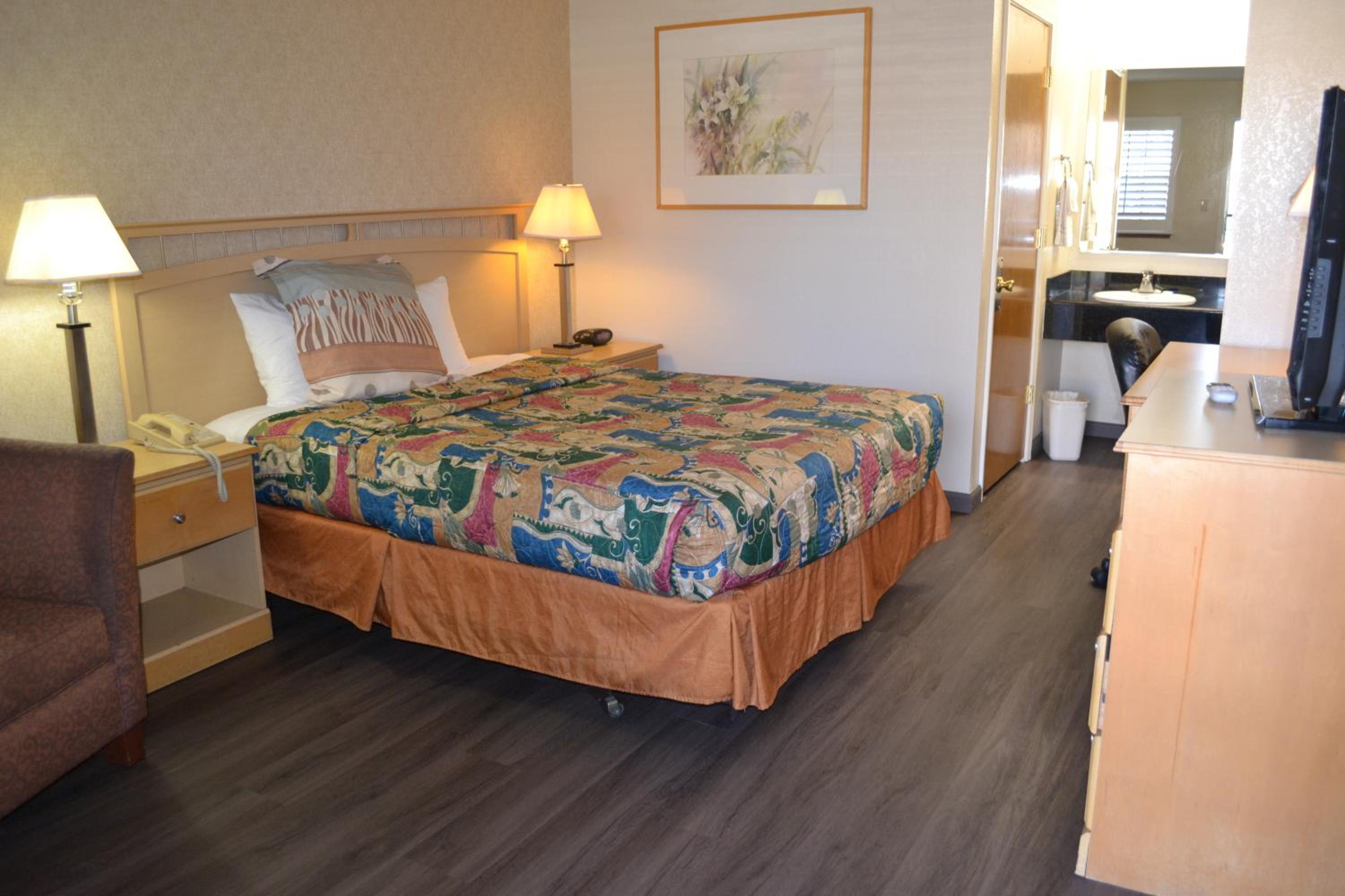 Single Room - Disability Access photo 2