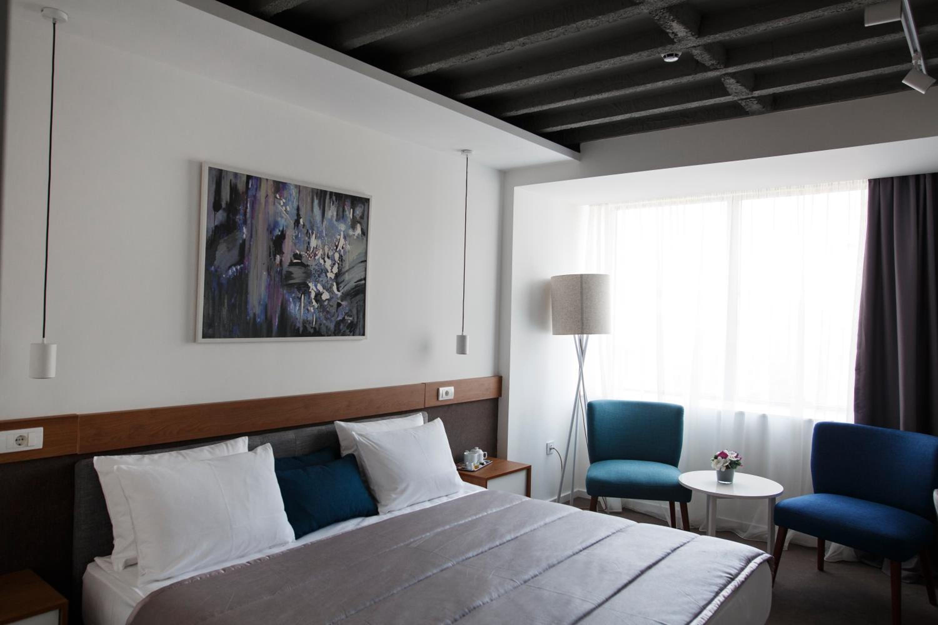 Deluxe Double or Twin Room photo 2
