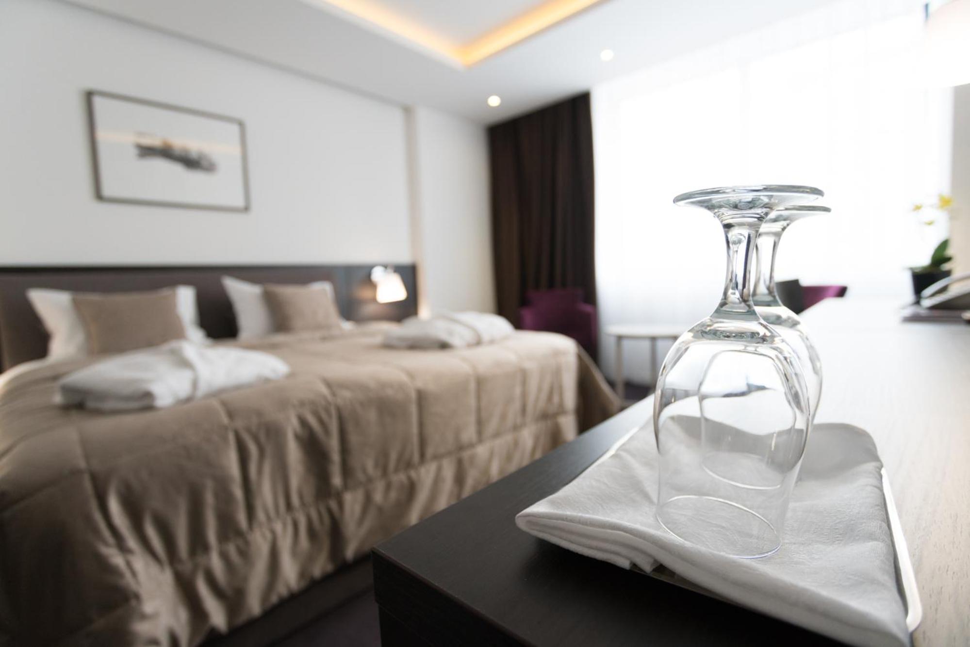 Superior Double or Twin Room photo 1