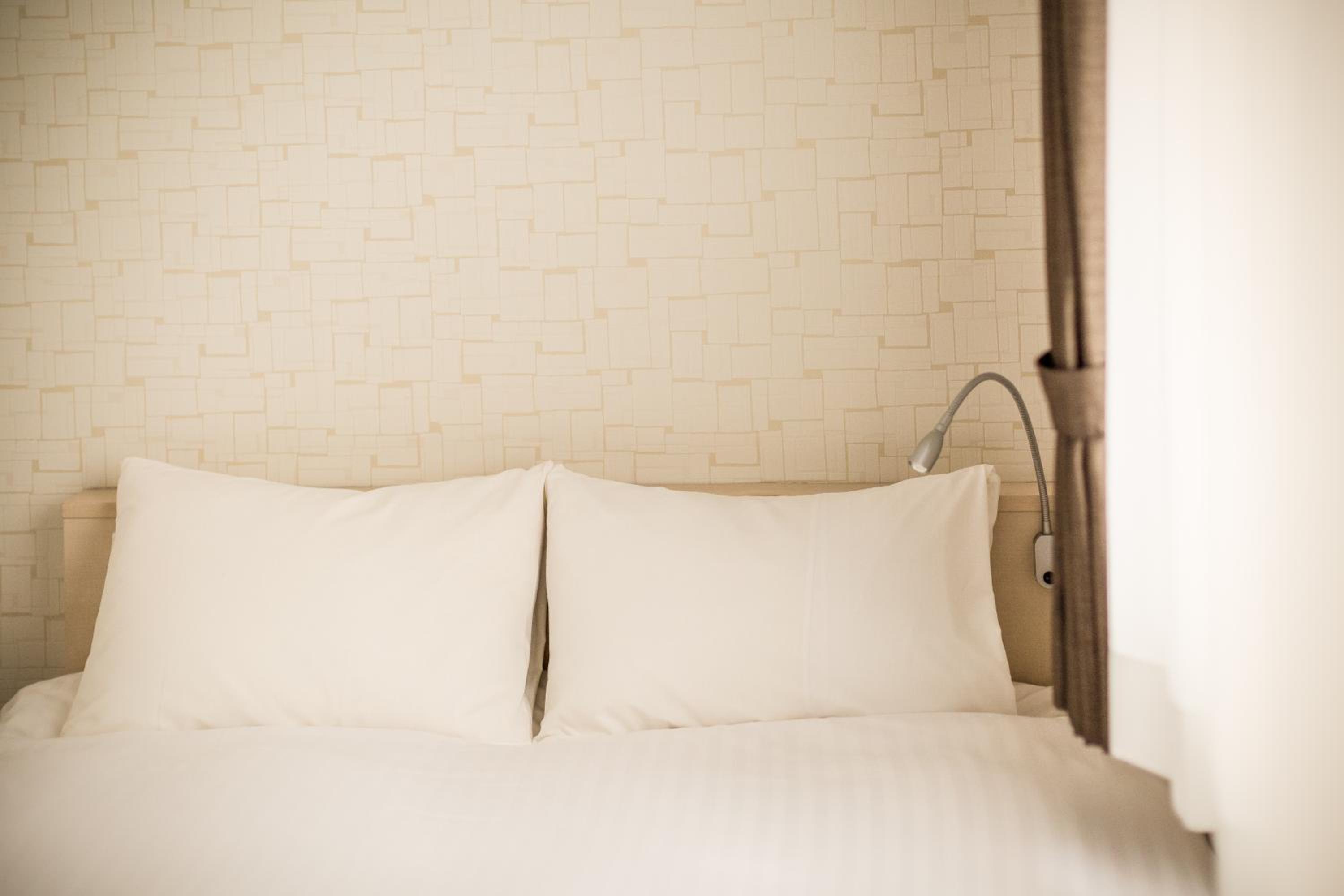 Basic Double Room - Photo 34