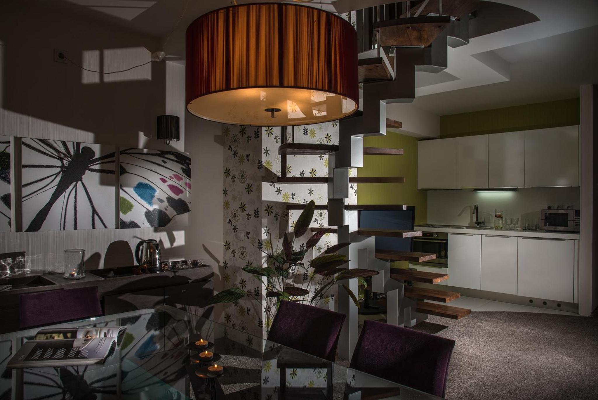 Maisonette - Photo 12