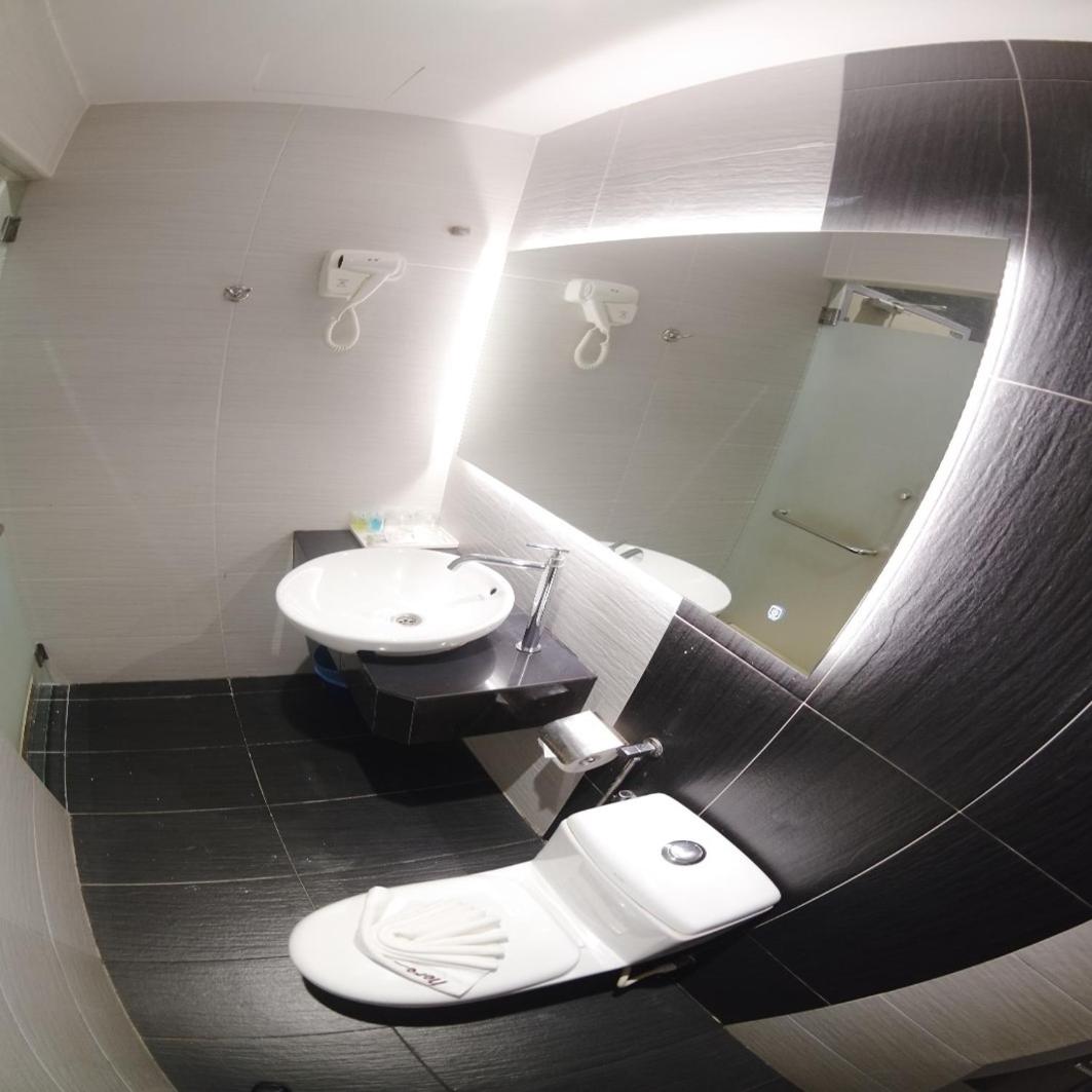 Junior Suite (4 Adults) photo 2
