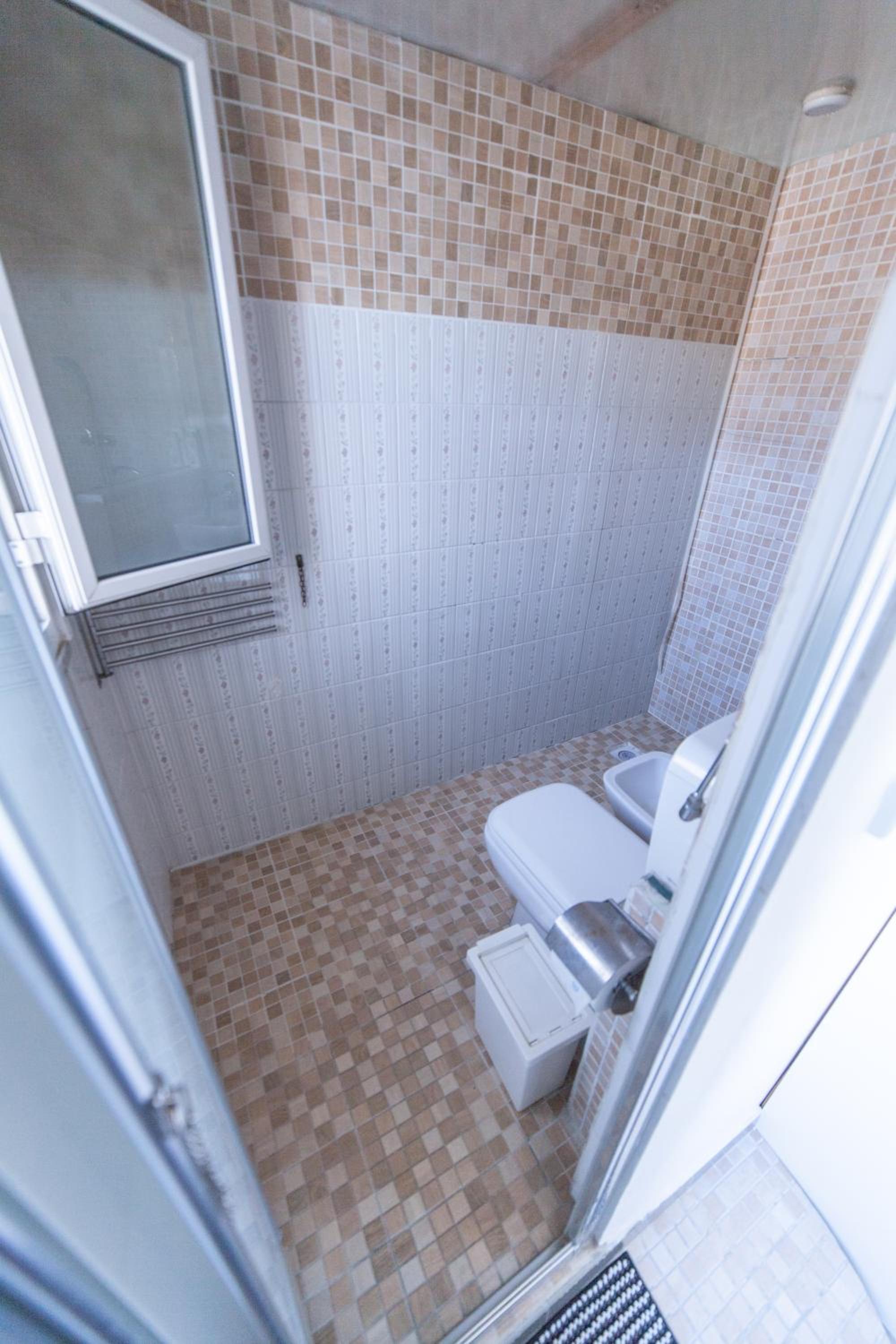 Triple Room with Private Bathroom photo 2