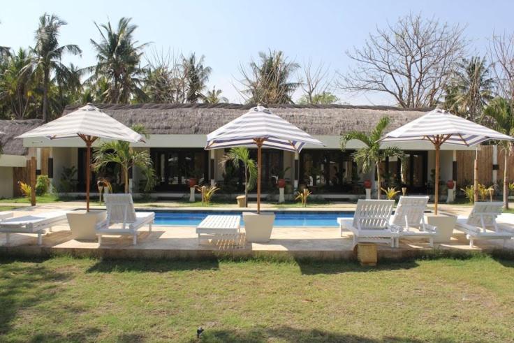 Deluxe Double Room with Pool View photo 2