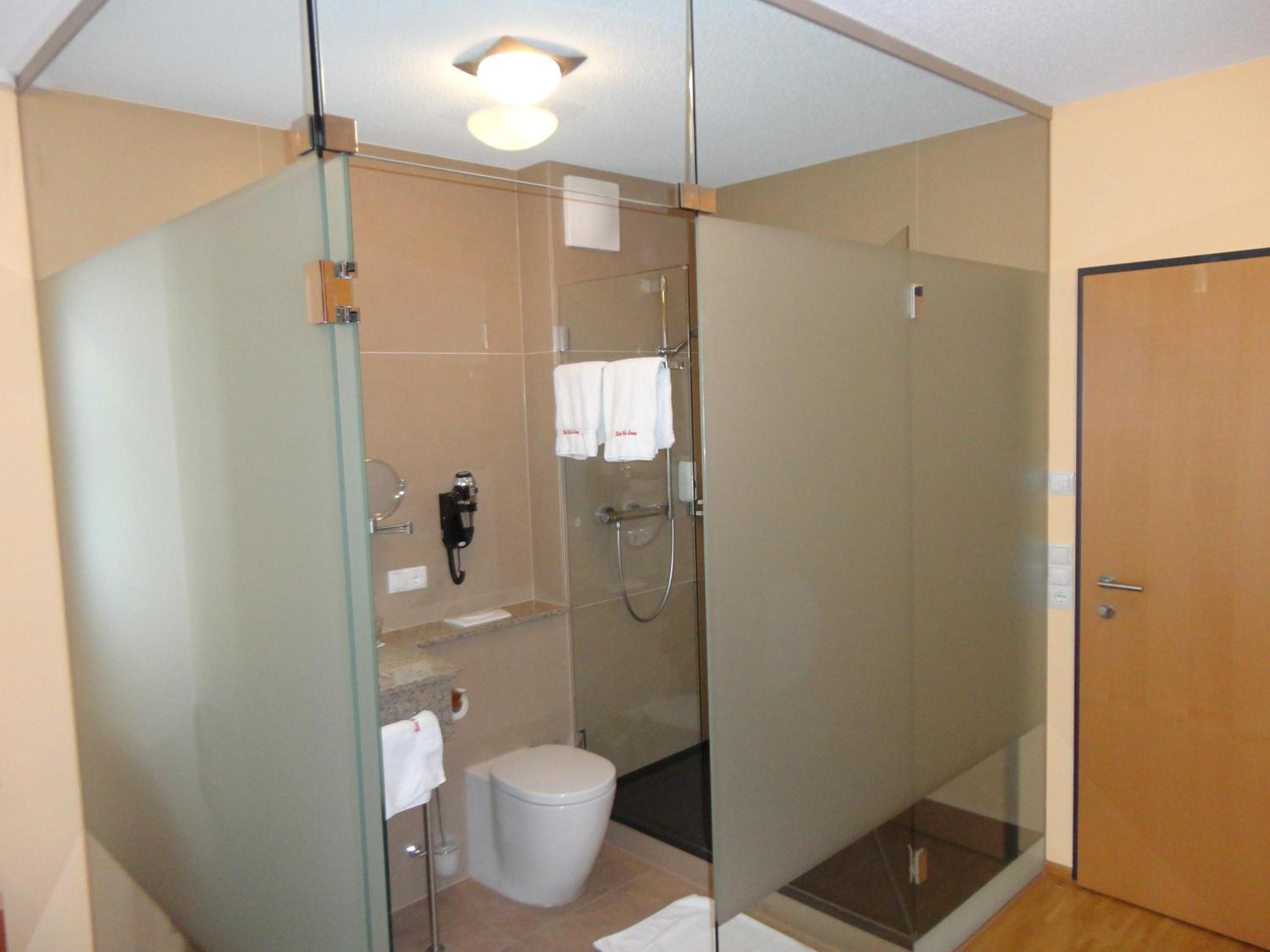 Deluxe Double Room with balcony and Garden View - Photo 3