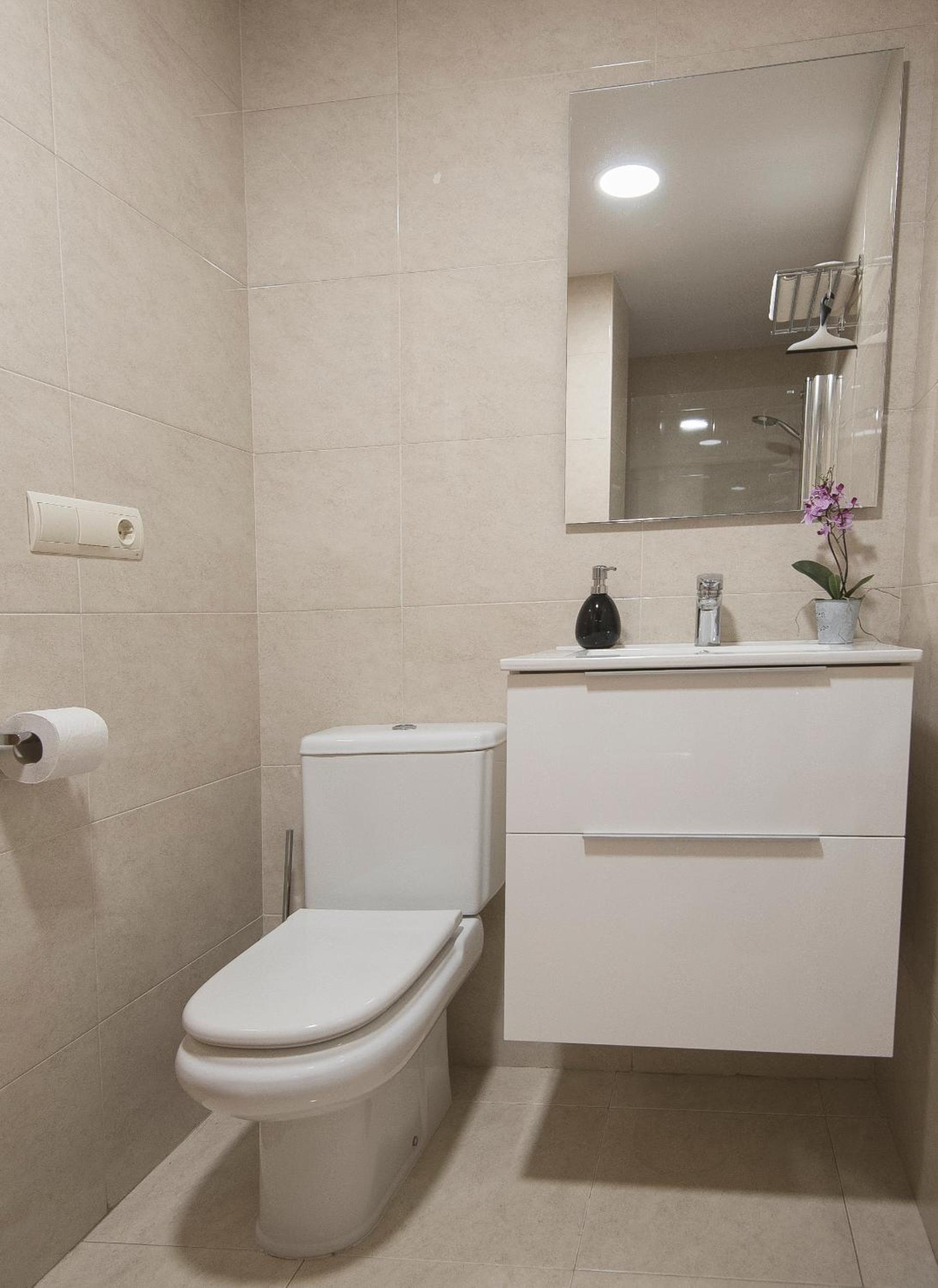 Two-Bedroom Apartment - Photo 4
