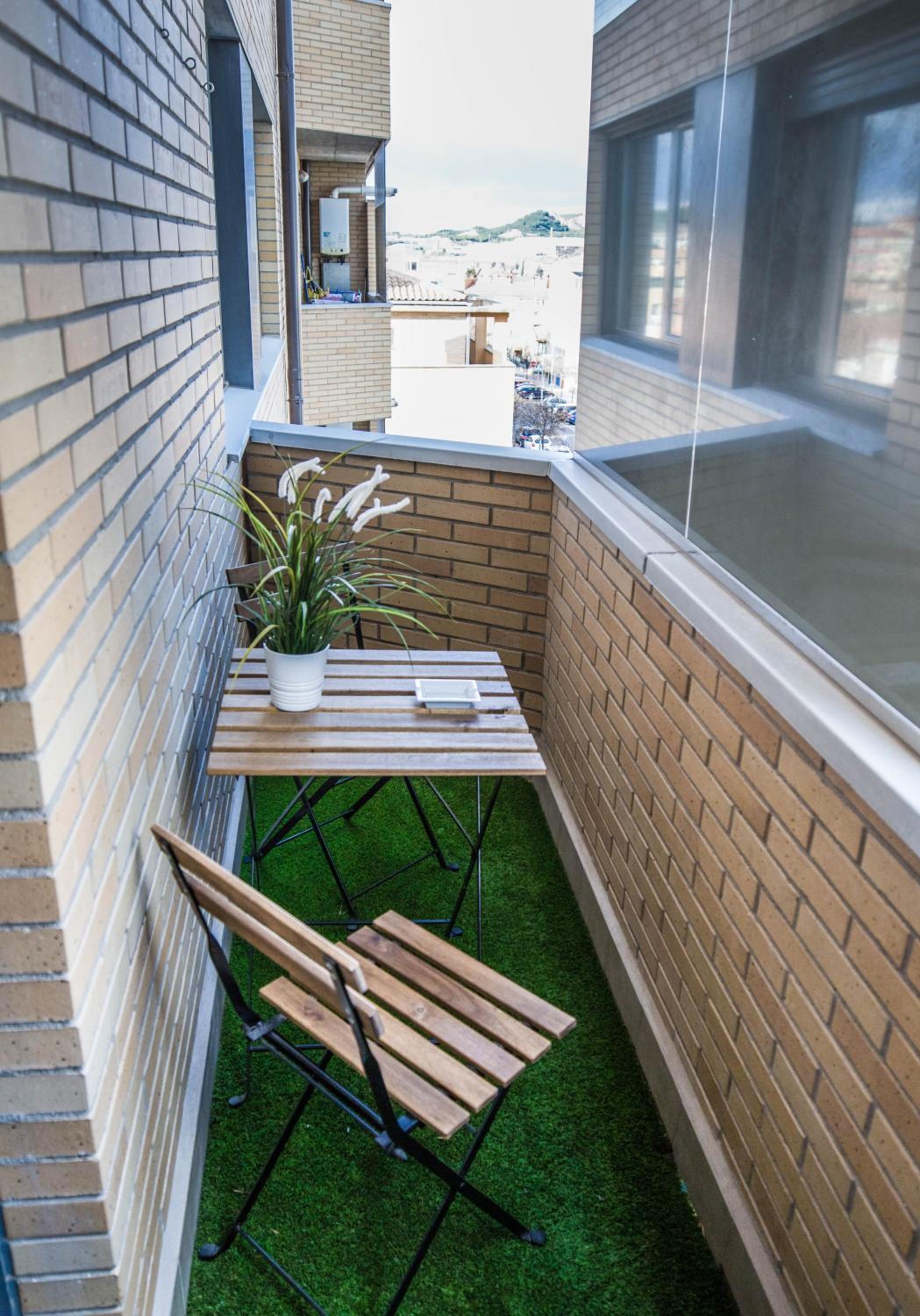 Two-Bedroom Apartment - Photo 9