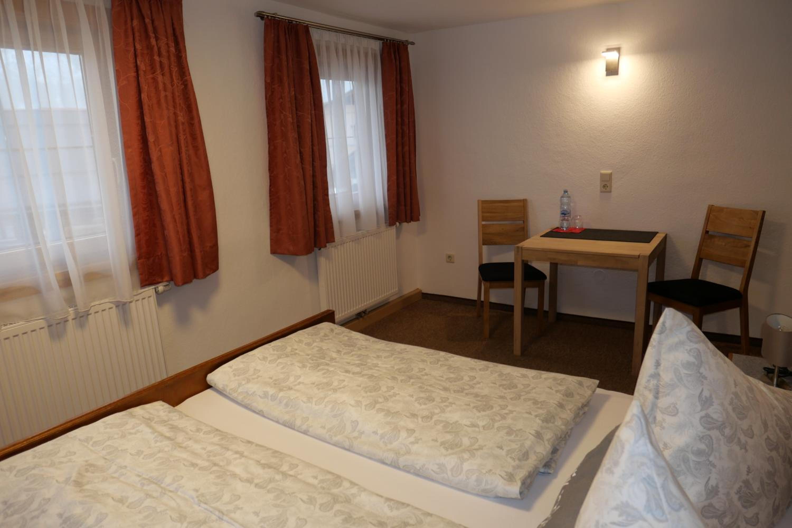 Double Room with Private Bathroom photo 1