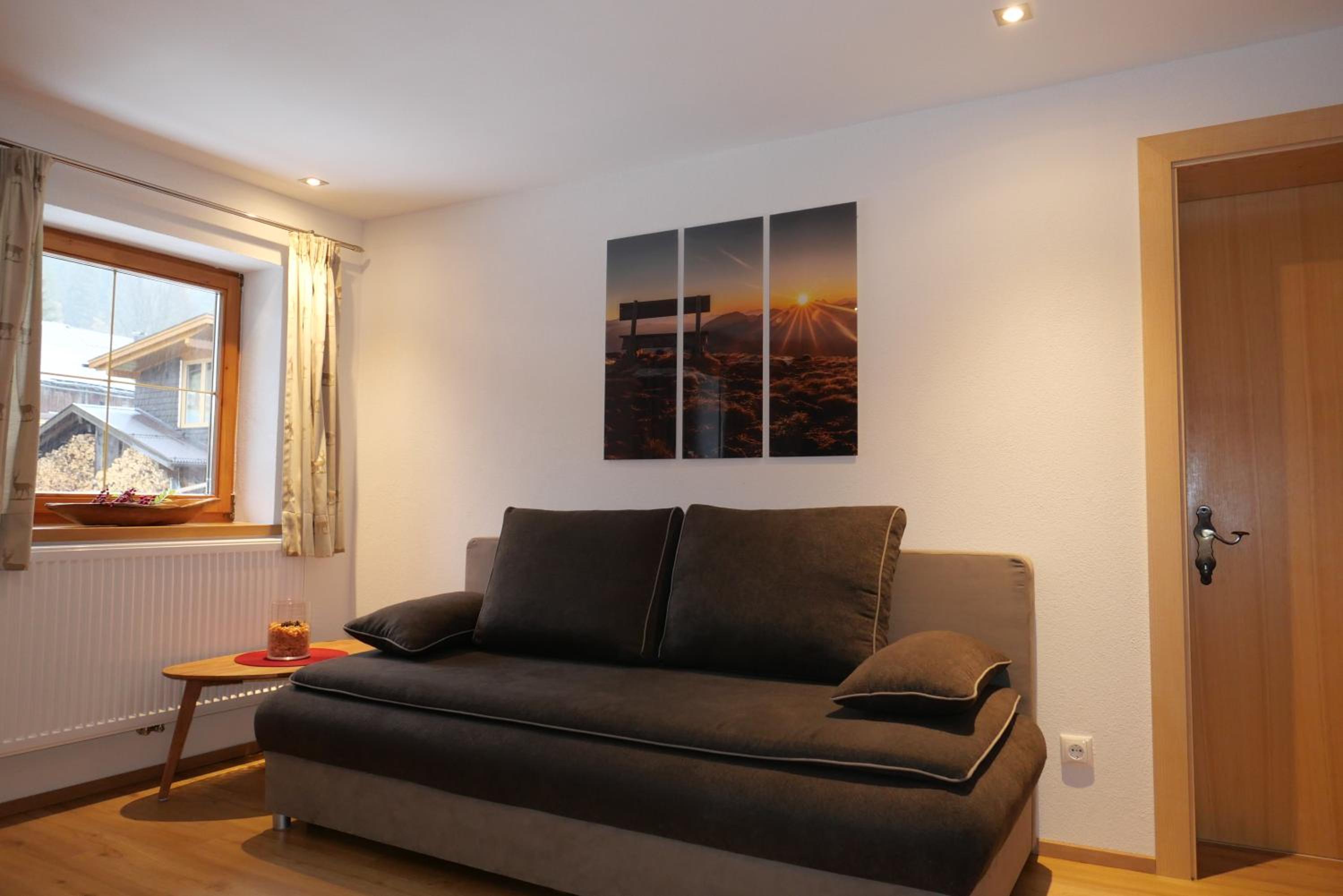 One-Bedroom Apartment photo 2