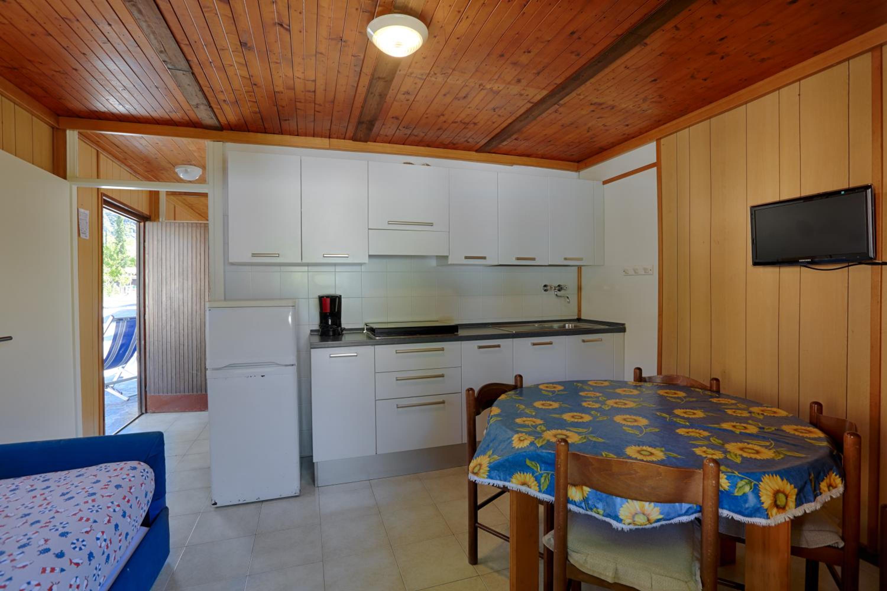 One-Bedroom Bungalow photo 3