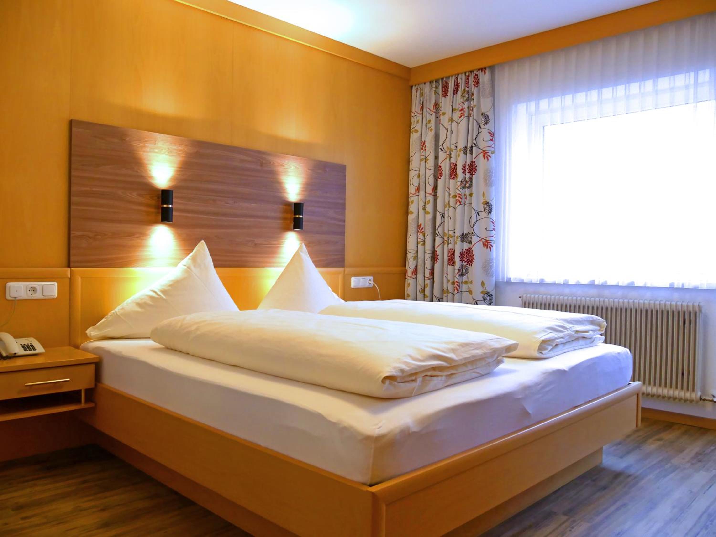 Double Room - Photo 1