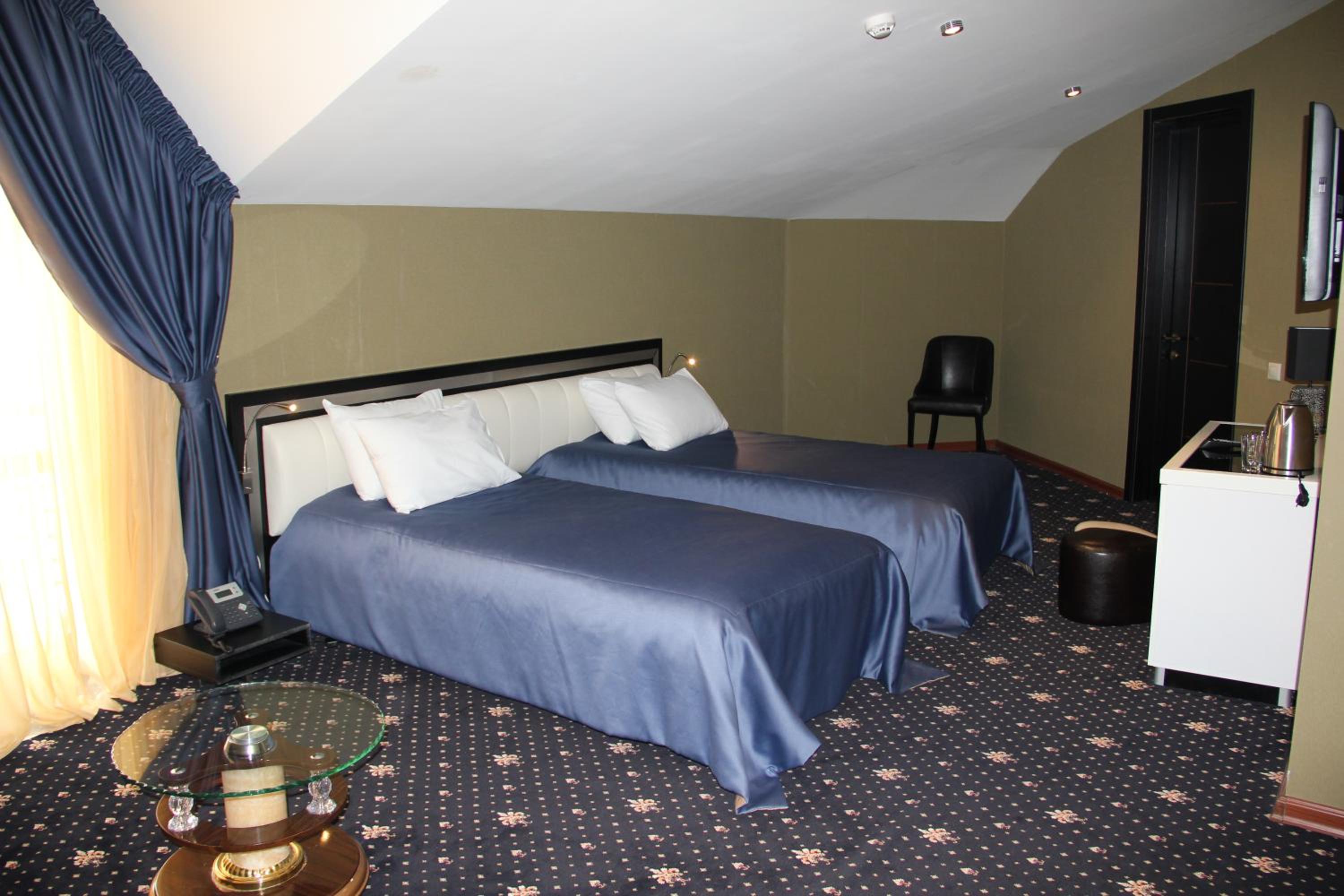 Triple Room - Photo 5