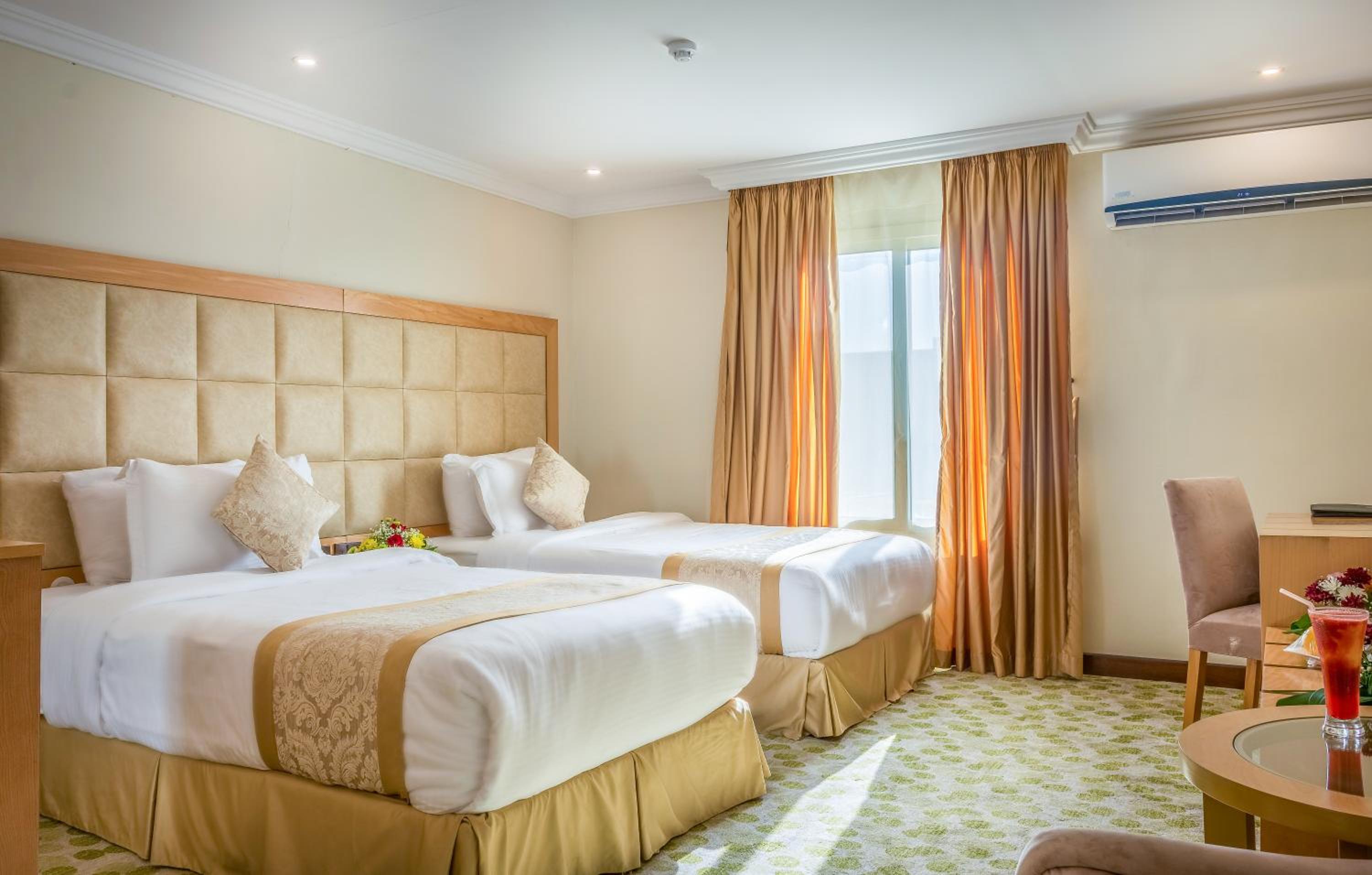 Standard Twin Room photo 1