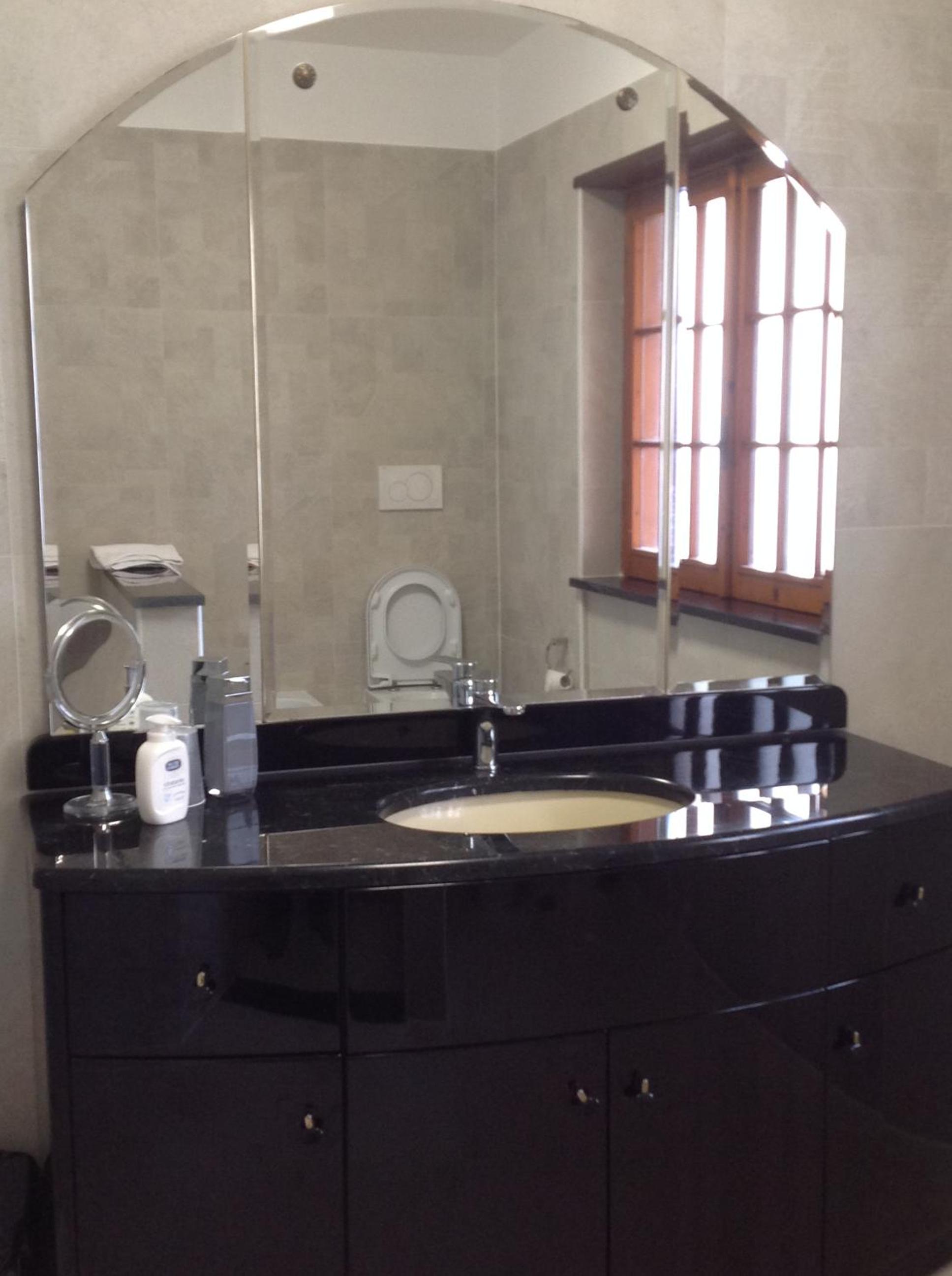 Double Room with Private Bathroom - Photo 5