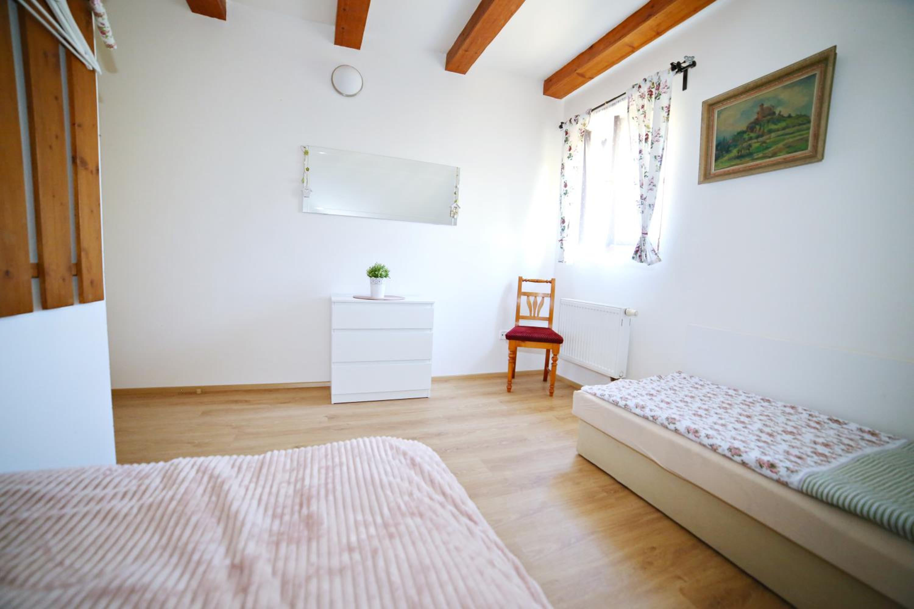 Standard Triple Room with Shared Bathroom photo 3