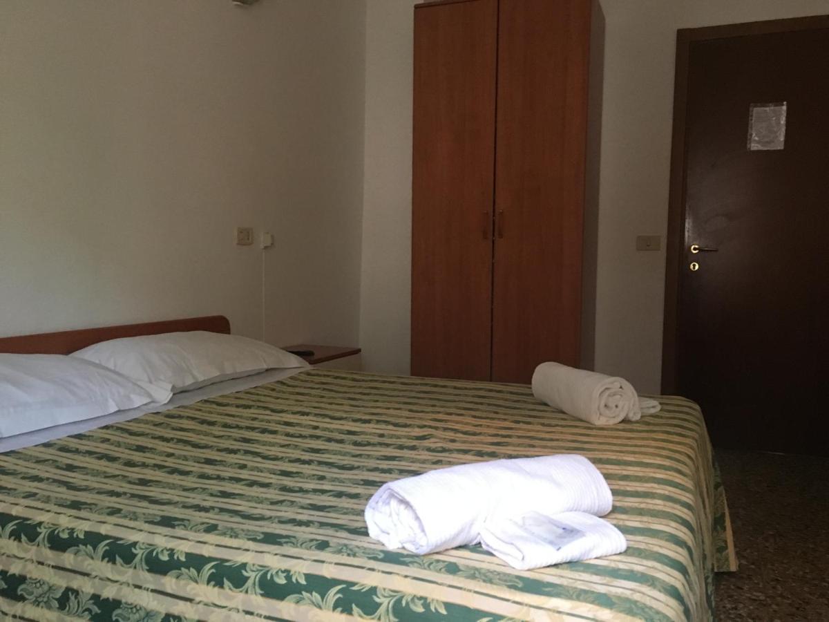 Double Room with Private External Bathroom