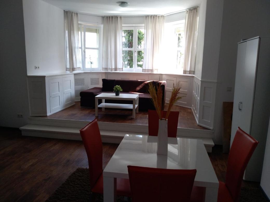 Apartment - Ground Floor photo 1