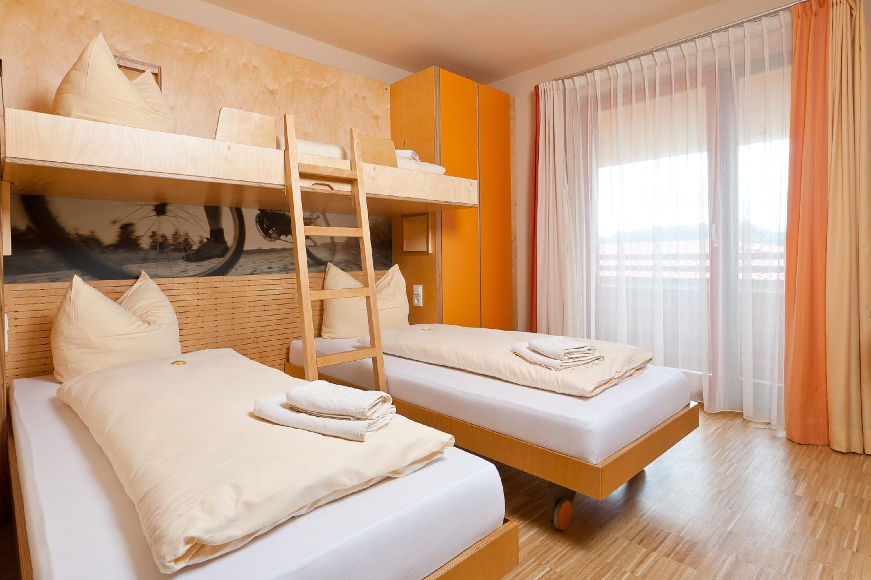 Triple Room with Balcony