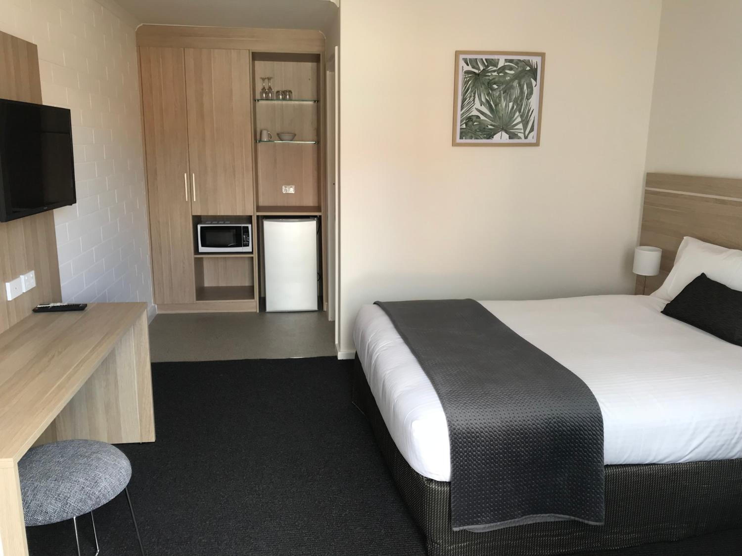 Deluxe Queen Room photo 2